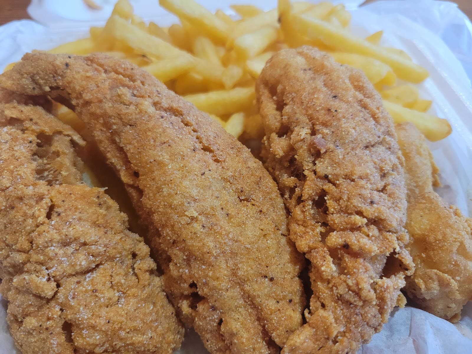 Cod Tail Seafood & Chicken — photo 1