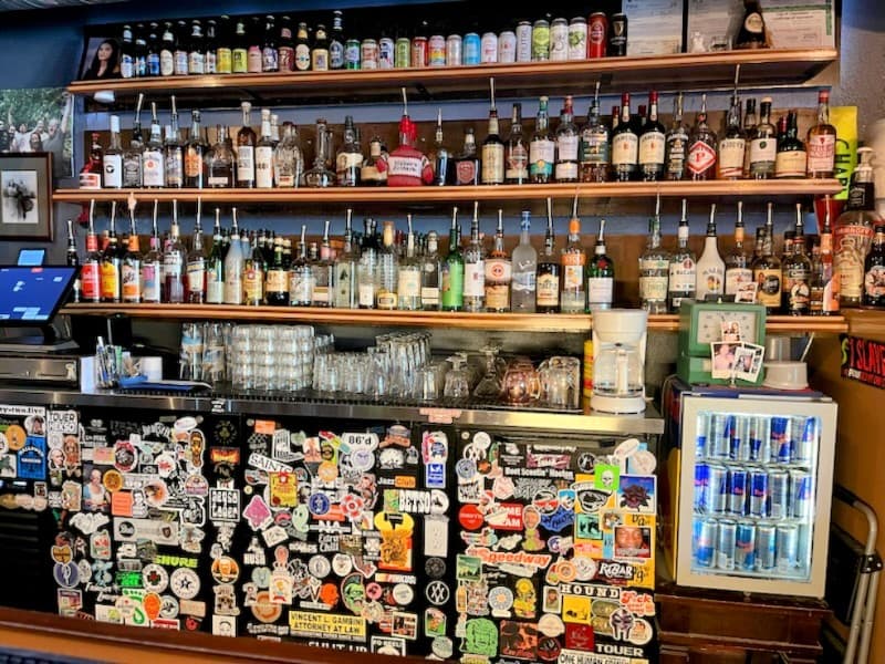 Big Gun Burger Shop & Bar — photo 2