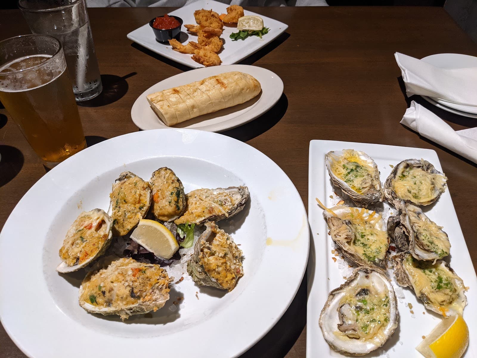Pearlz Oyster Bar — photo 1