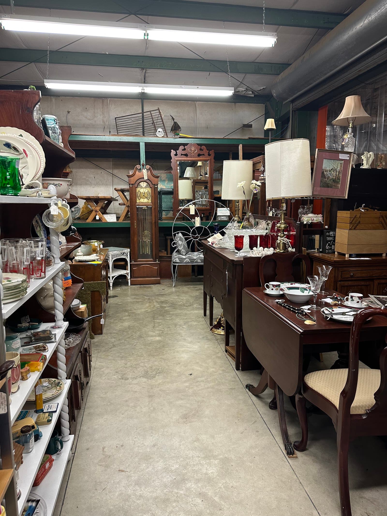 Summerville Antique Gallery — photo 2