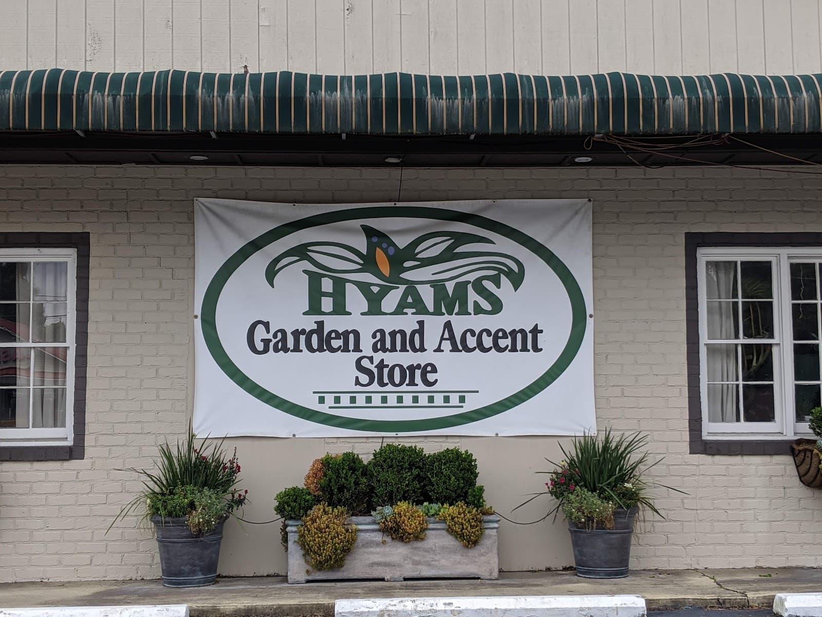 Hyams Garden & Accent Store — photo 2
