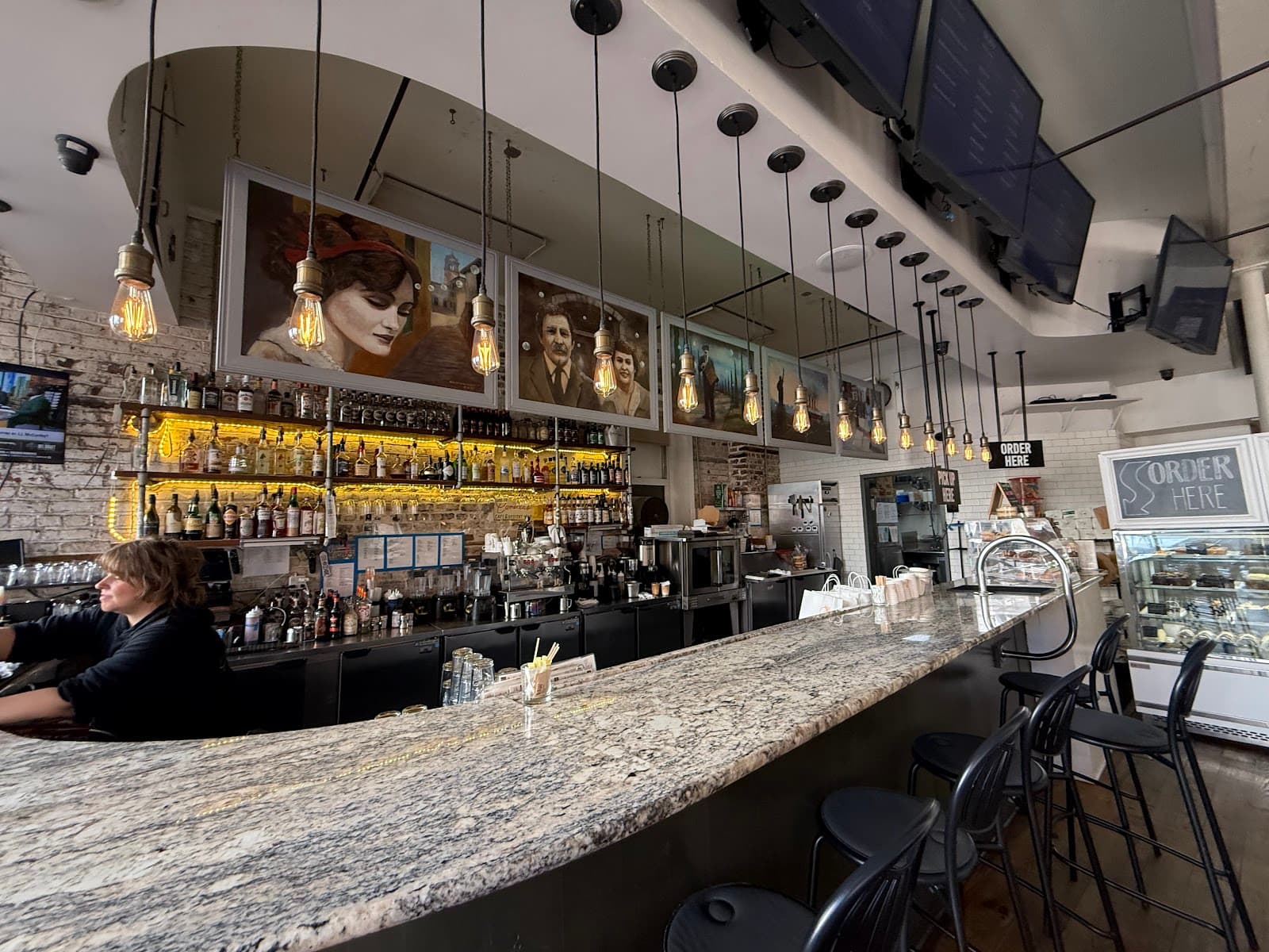 Carmella's Cafe and Dessert Bar — photo 1