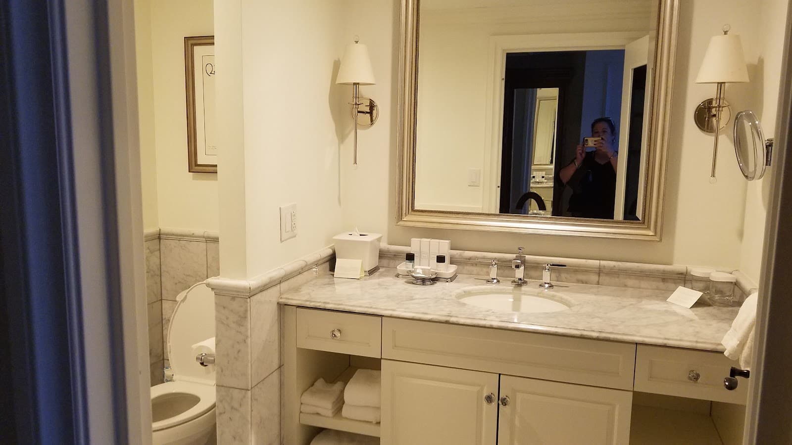 The Charleston Place — photo 1