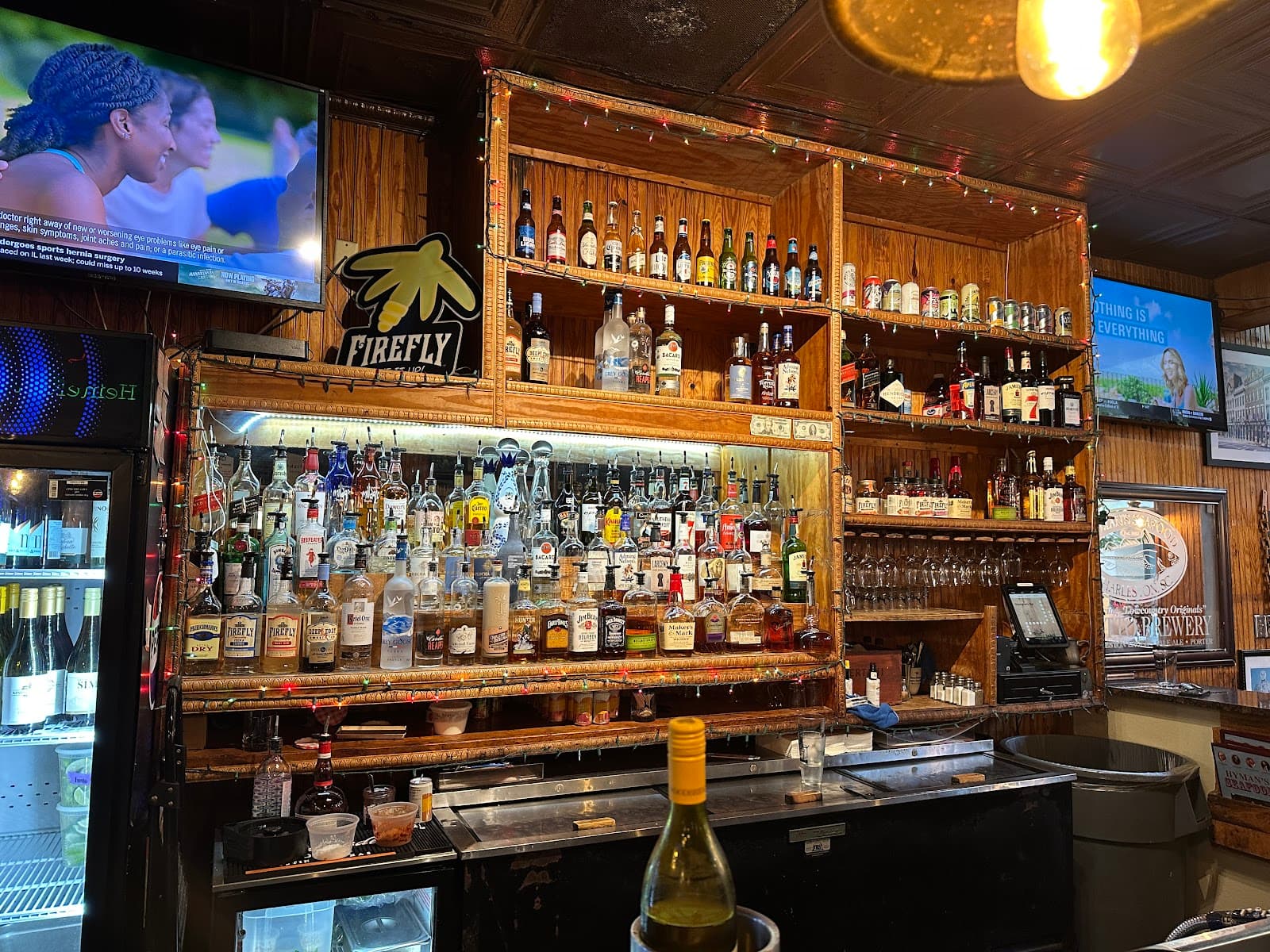 Hyman's Seafood — photo 1