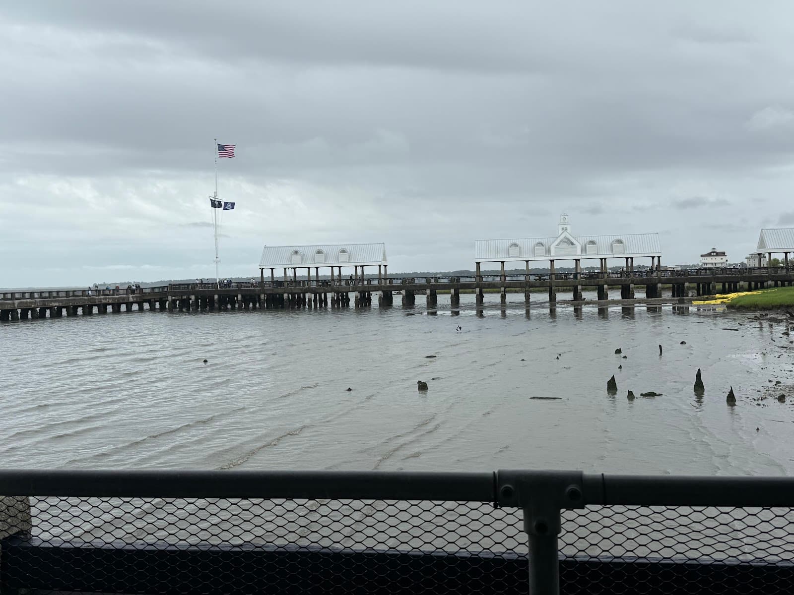 Fleet Landing Restaurant & Raw Bar — photo 1