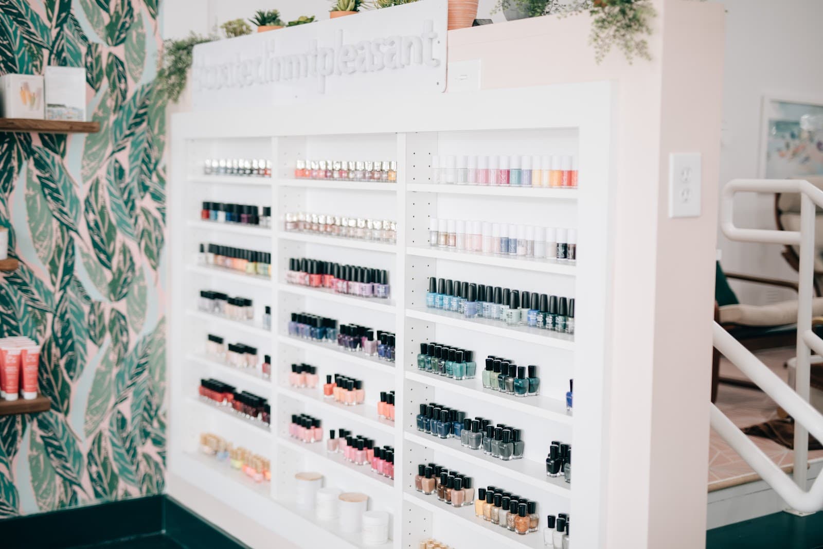 freecoat nails Mt Pleasant — photo 1