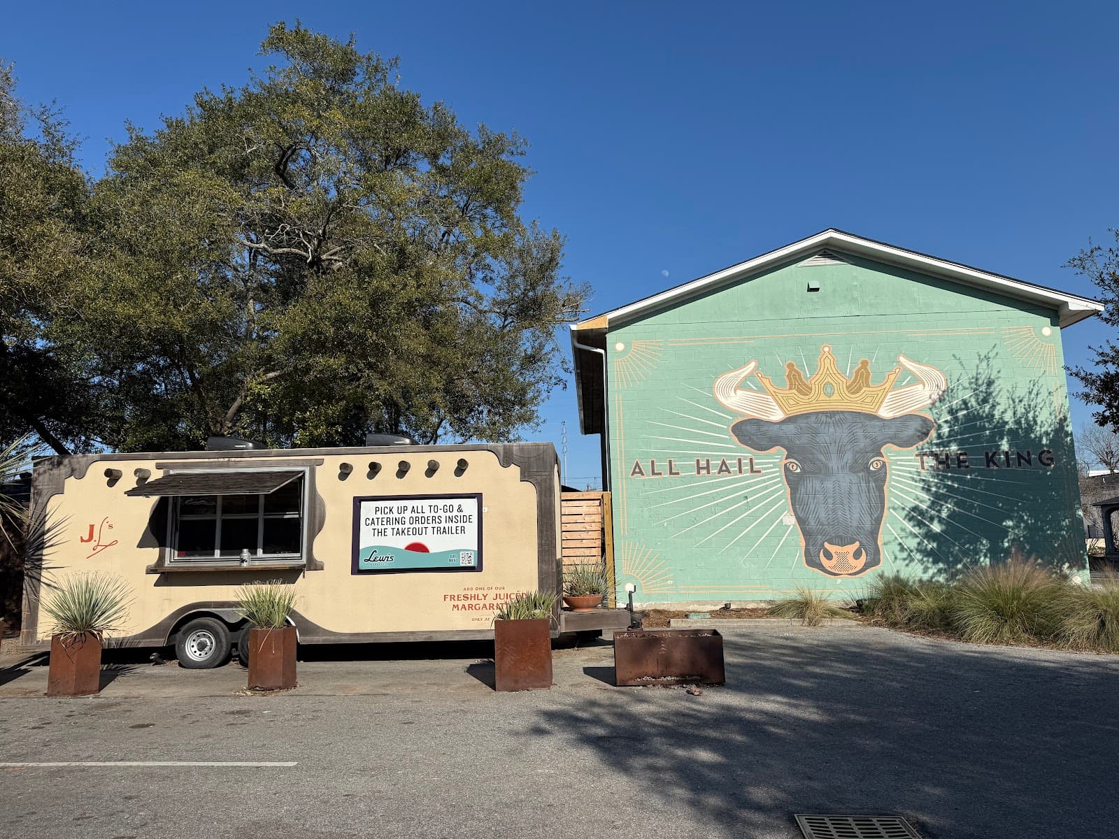 Lewis Barbecue — photo 1