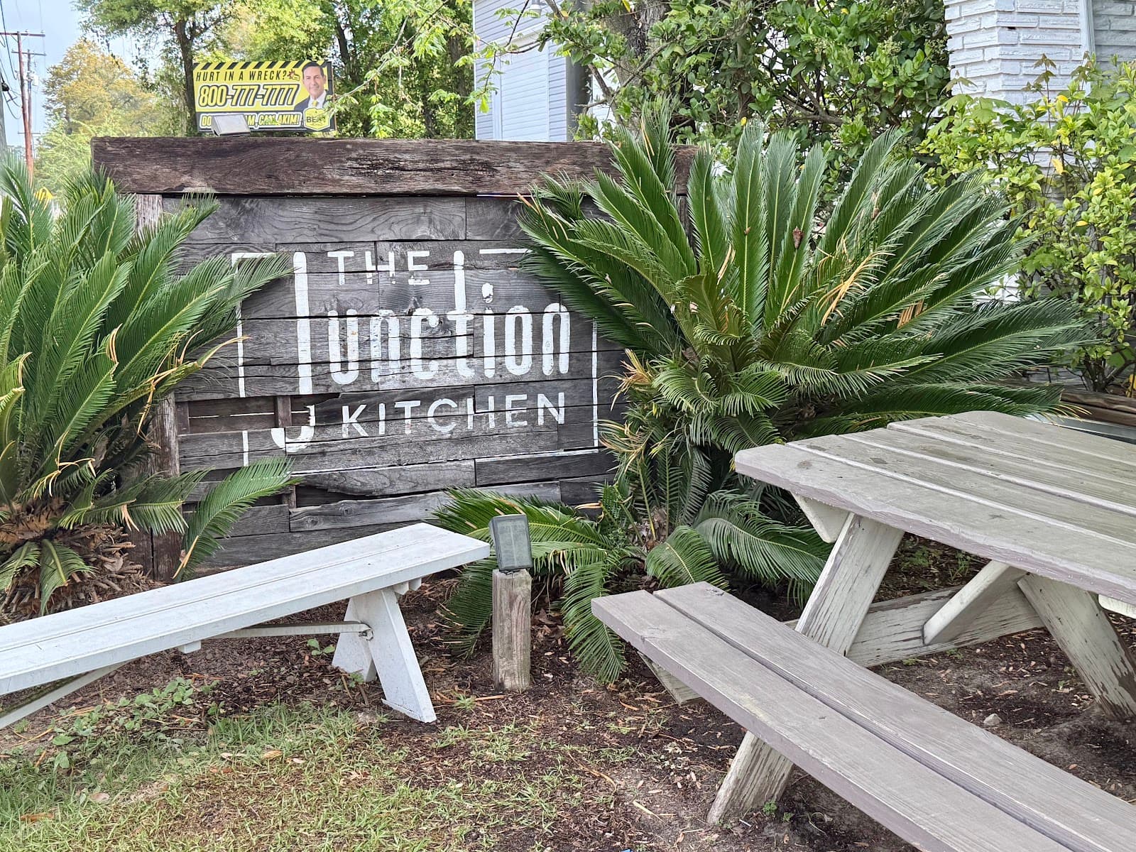 The Junction Kitchen & Provisions