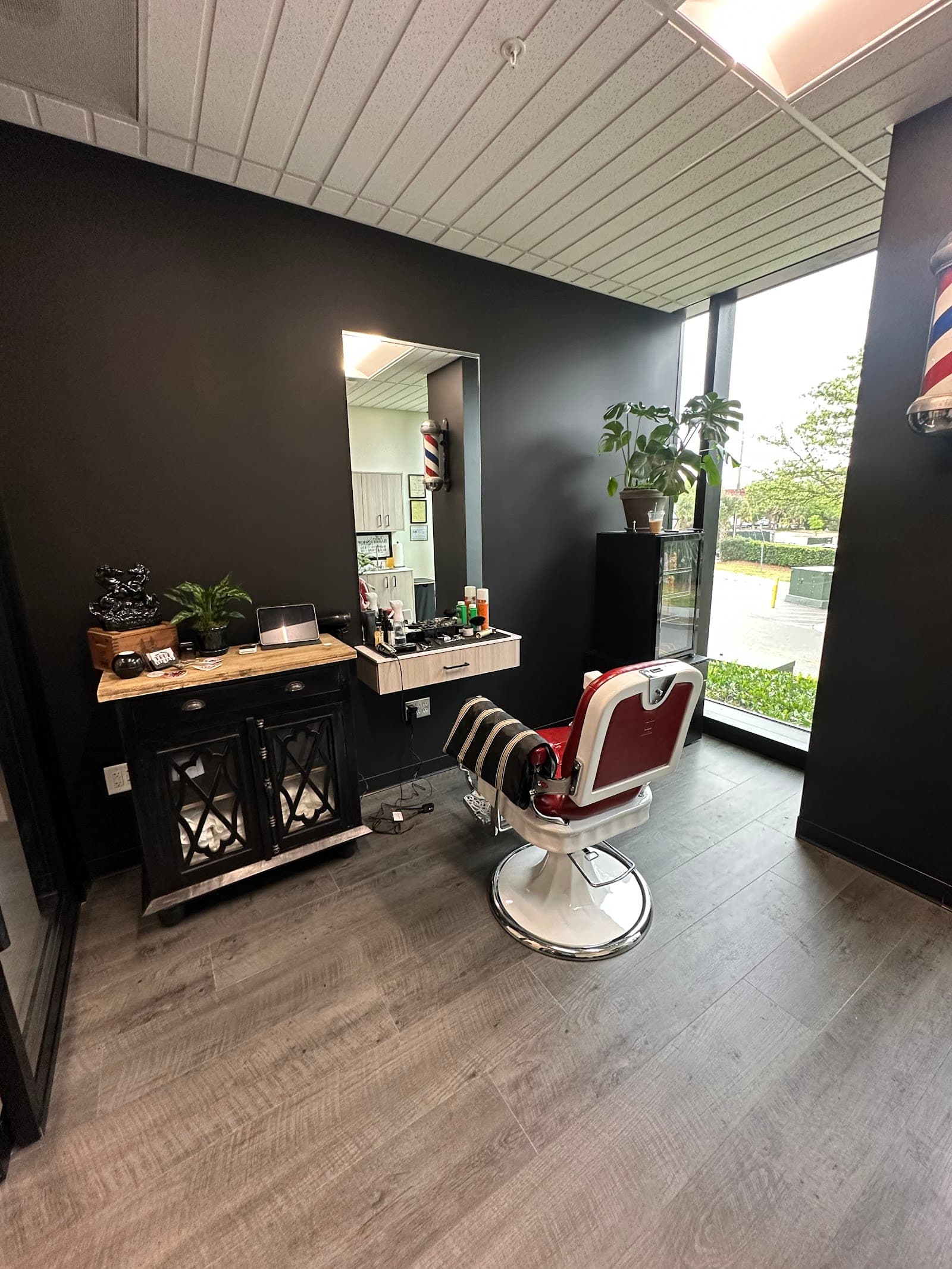 True Remedy Barbershop — photo 1