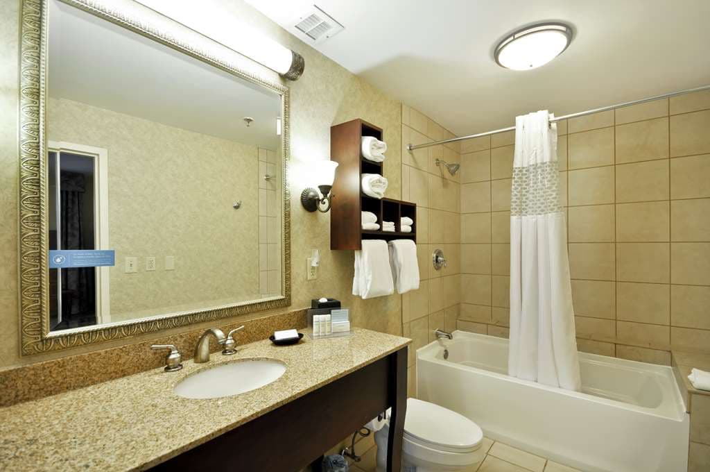 Hampton Inn Charleston-Historic District — photo 2