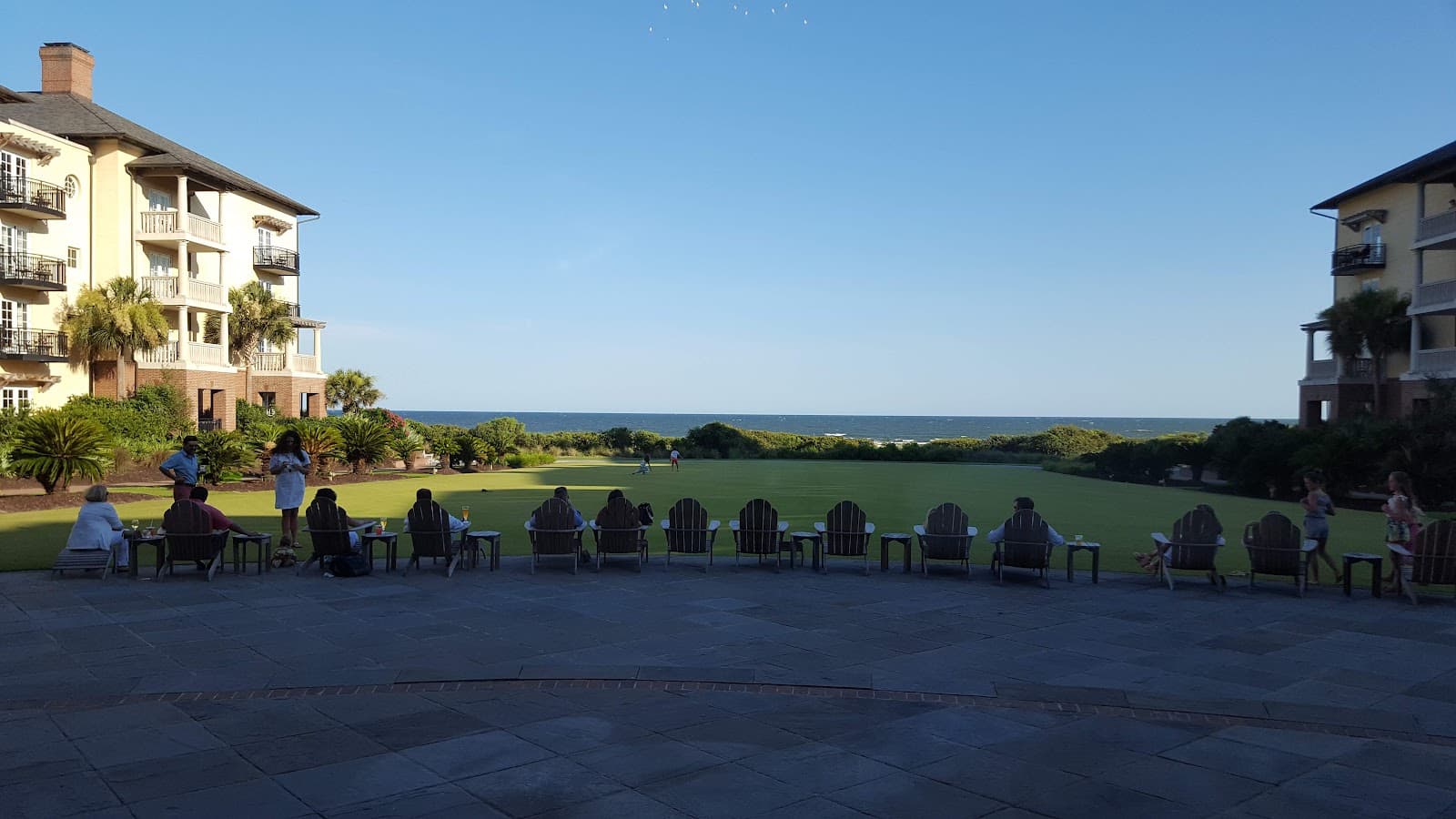 The Ocean Room — photo 1
