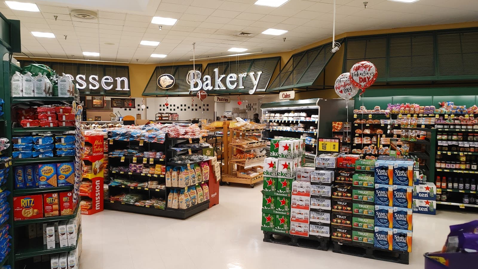 Village Pointe Shopping Center