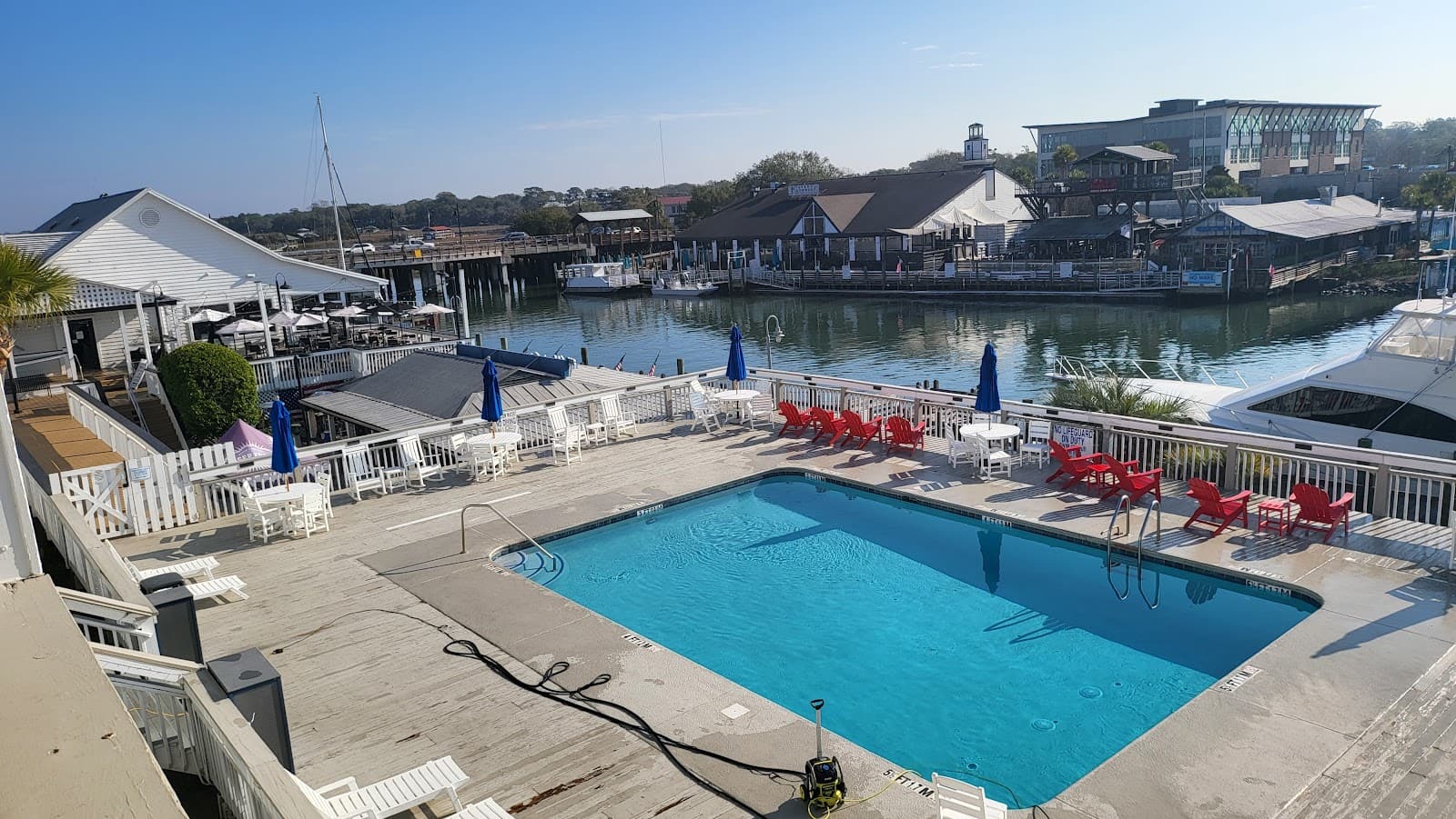Shem Creek Inn — photo 2