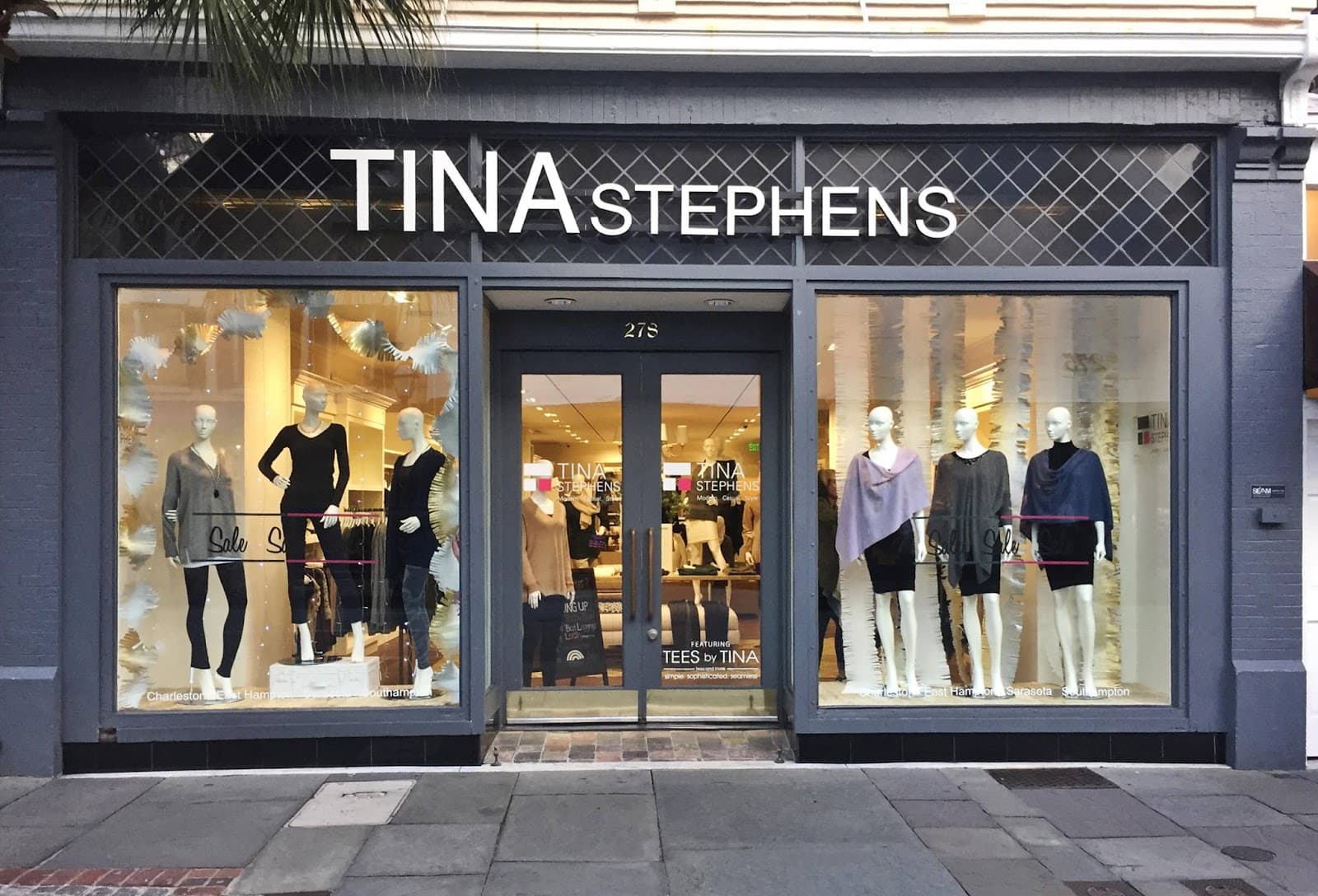 TINA Stephens — photo 1