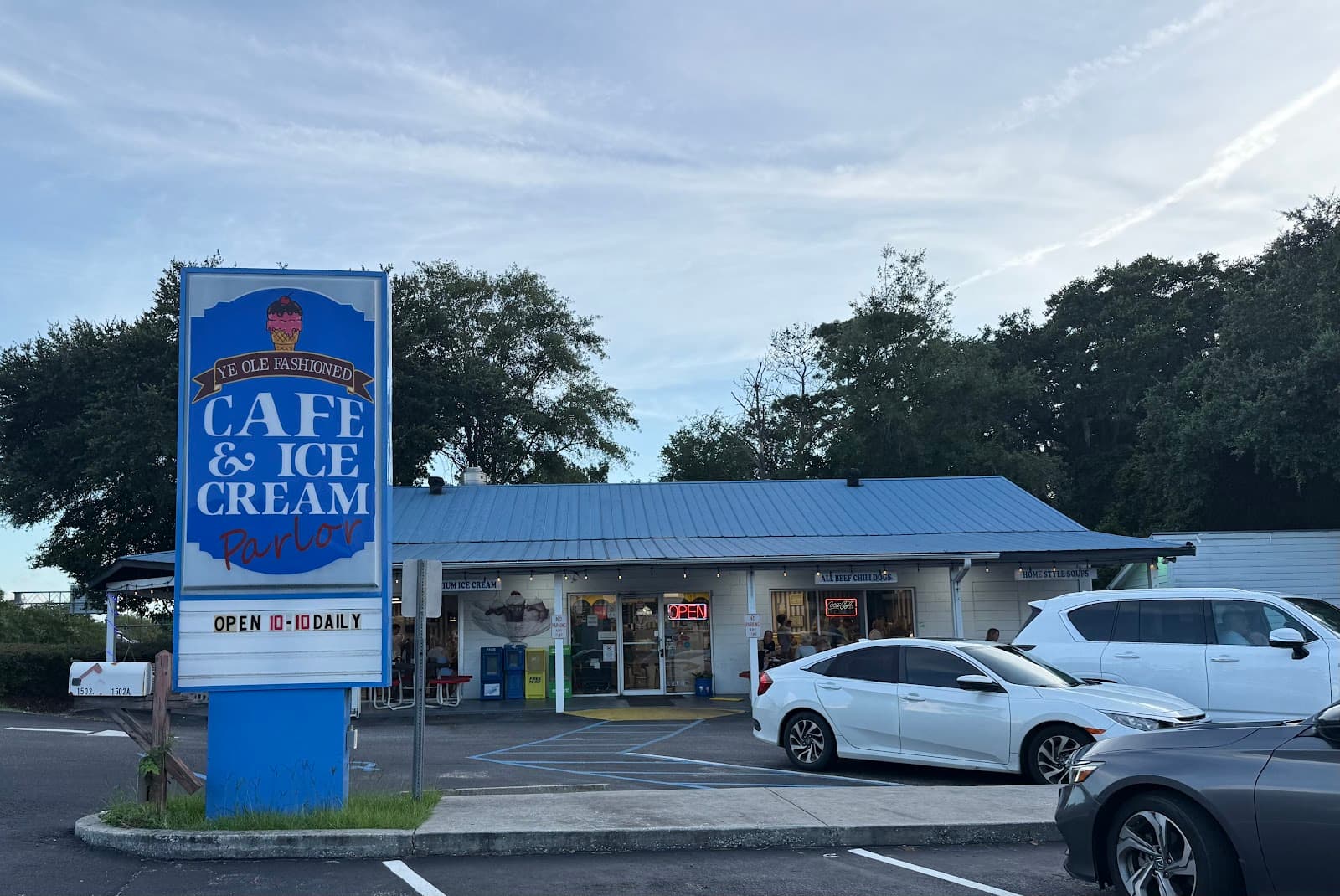 Ye Ole Fashioned Ice Cream & Sandwich Cafe- Mt. Pleasant — photo 1