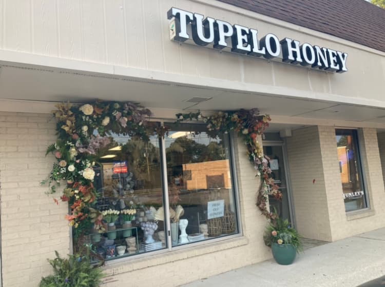 Tupelo Honey Flower Shop & Co. — photo 1
