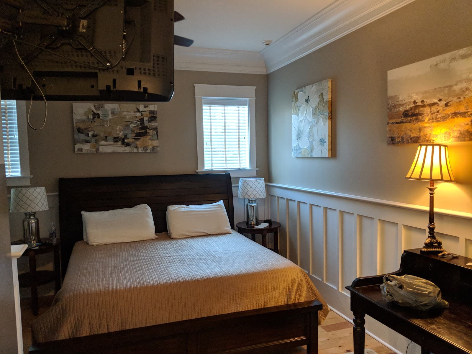 The Palmetto House Inn