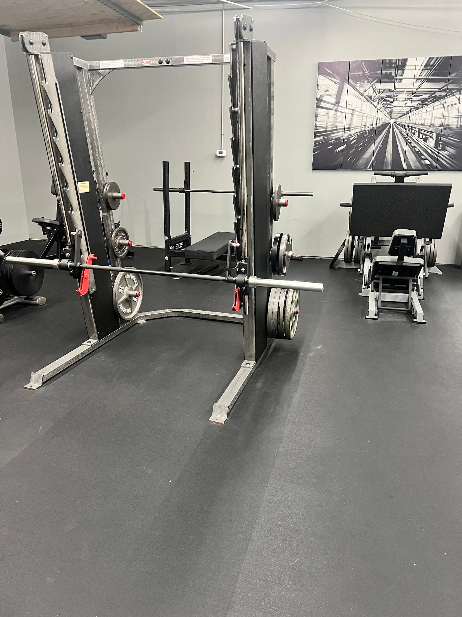 Tres Gym — photo 1