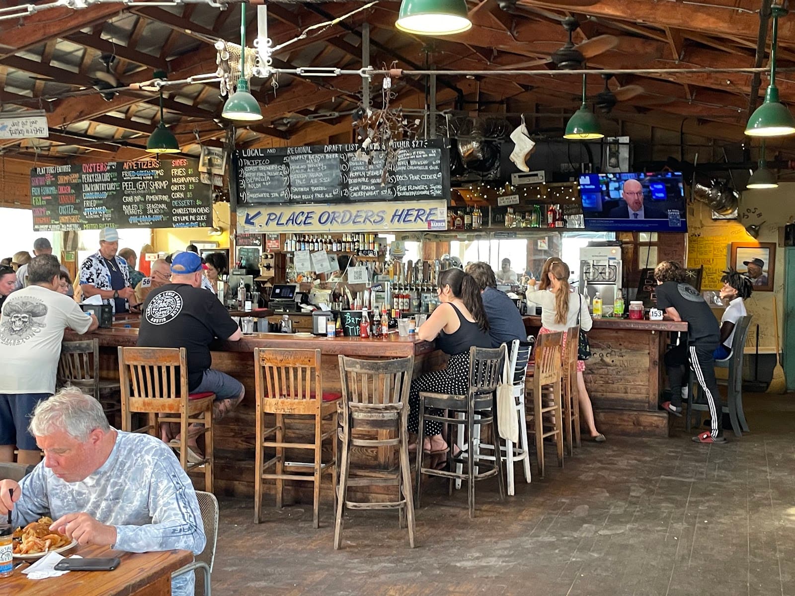 Bowens Island Restaurant — photo 2