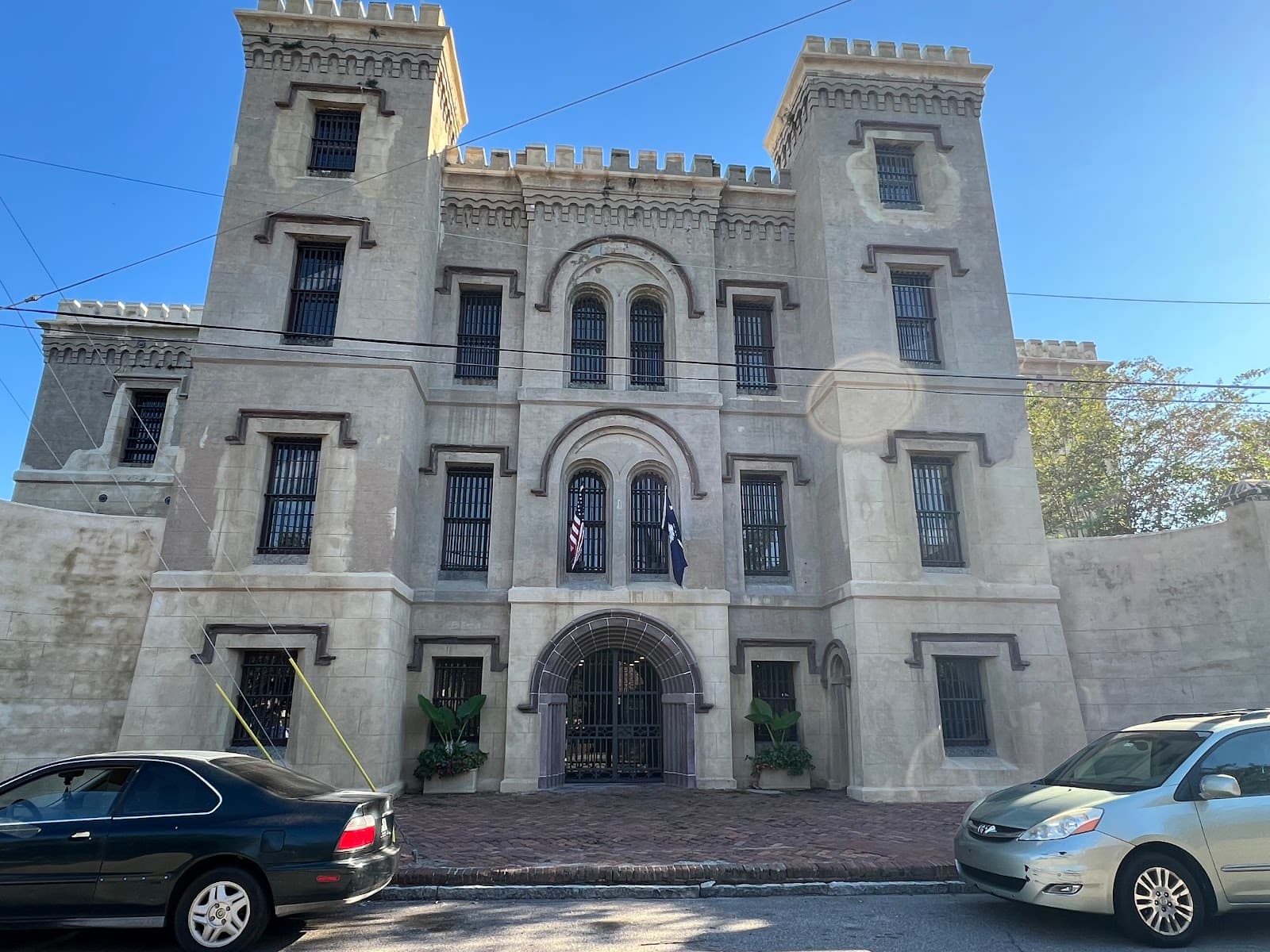 Bulldog Tours — photo 1