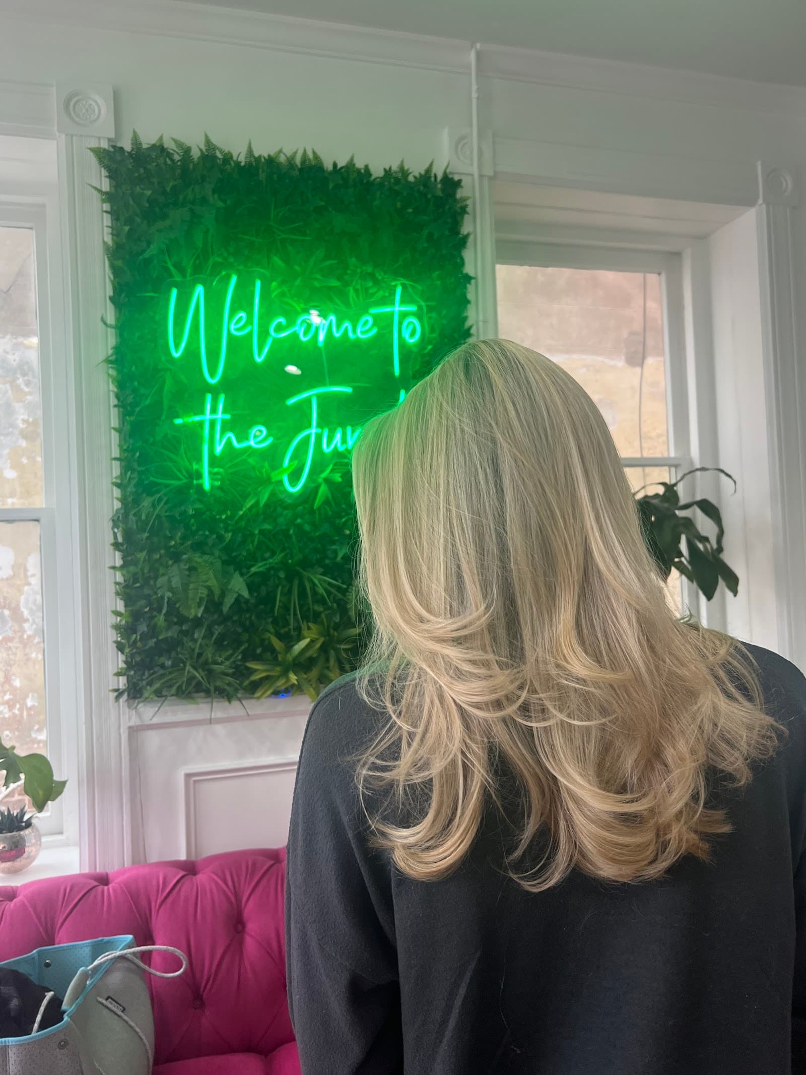 The Pink Parrot Hair Lounge — photo 1