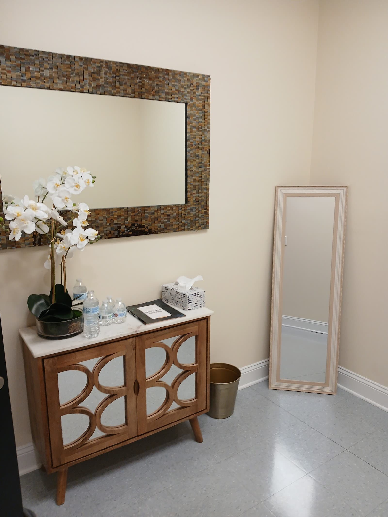 Euveda Medspa & Aesthetics — photo 1