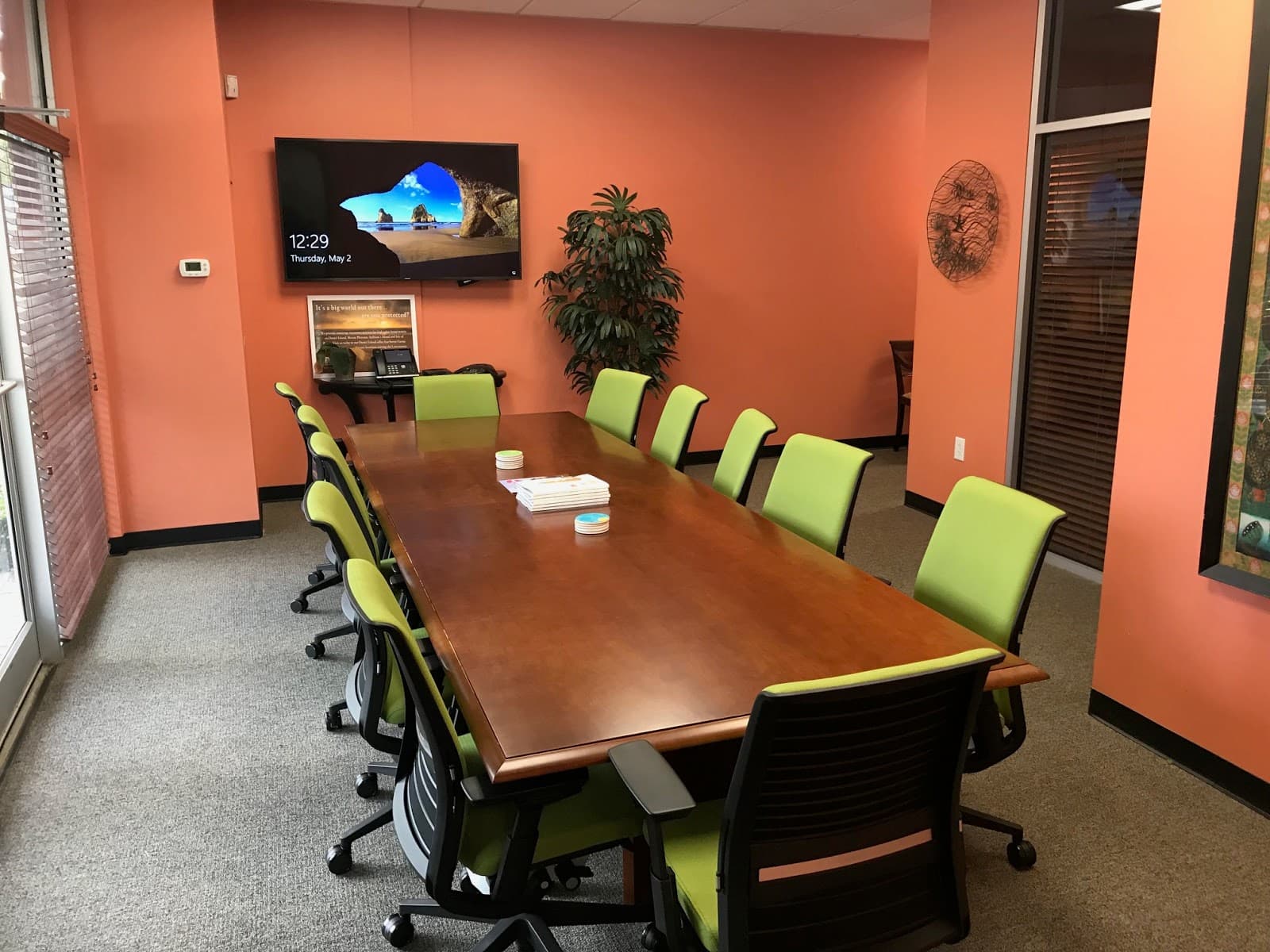 Taylor Agency — photo 1
