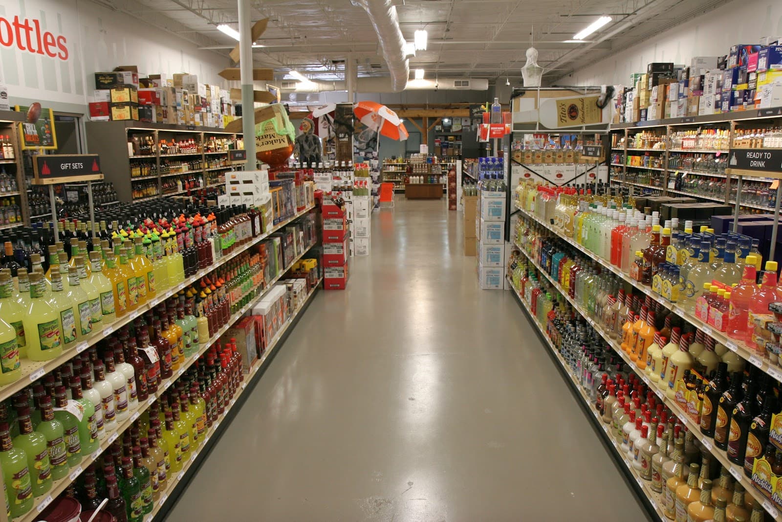 Bottles Beverage Superstore - Mt. Pleasant — photo 1