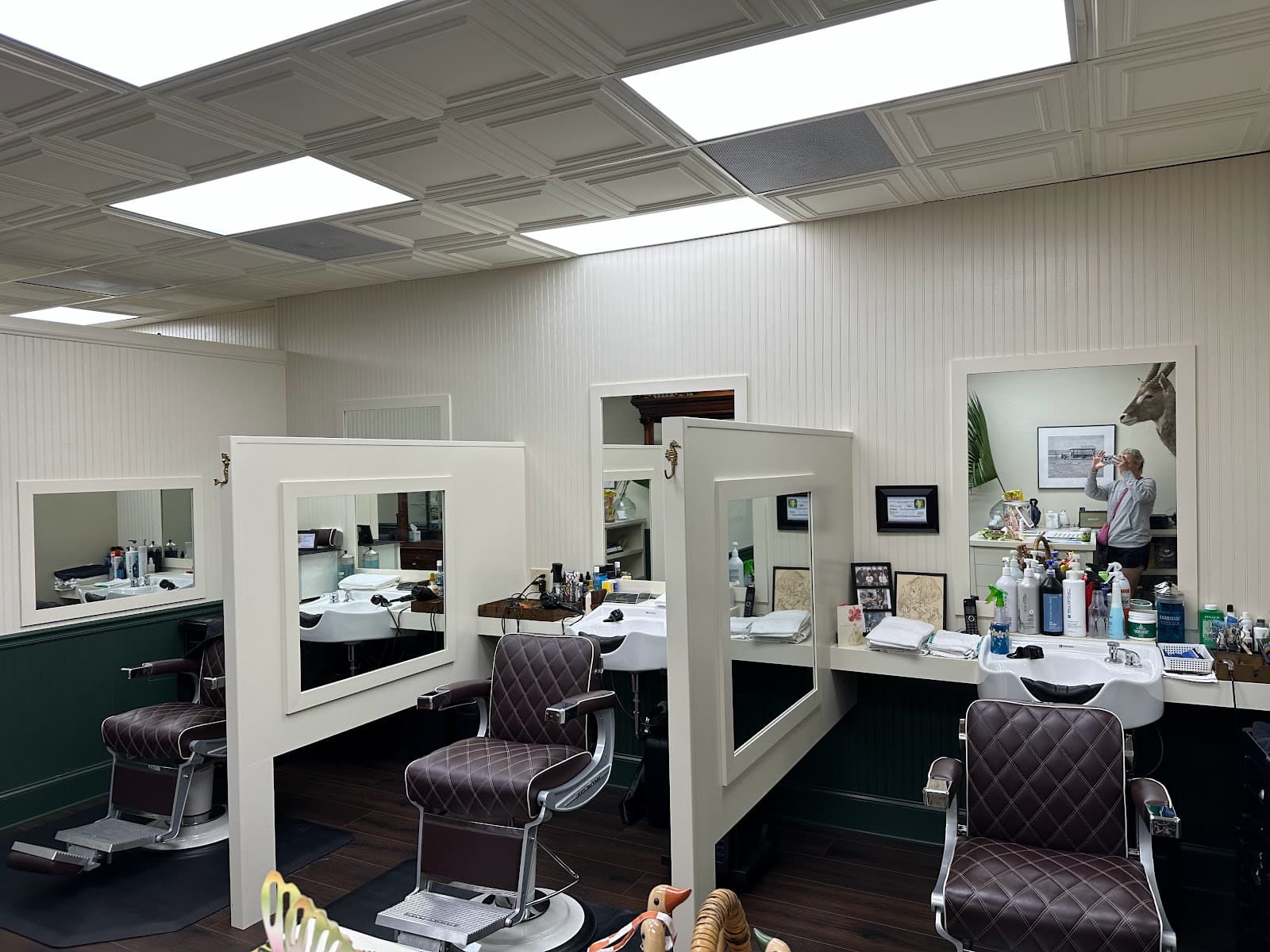 Oskar's Family Barbershop — photo 2