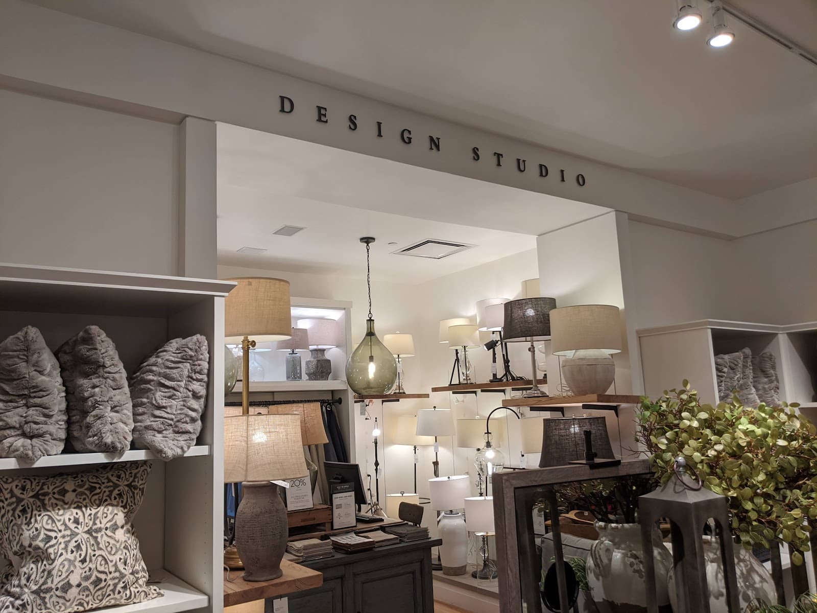 Pottery Barn — photo 2