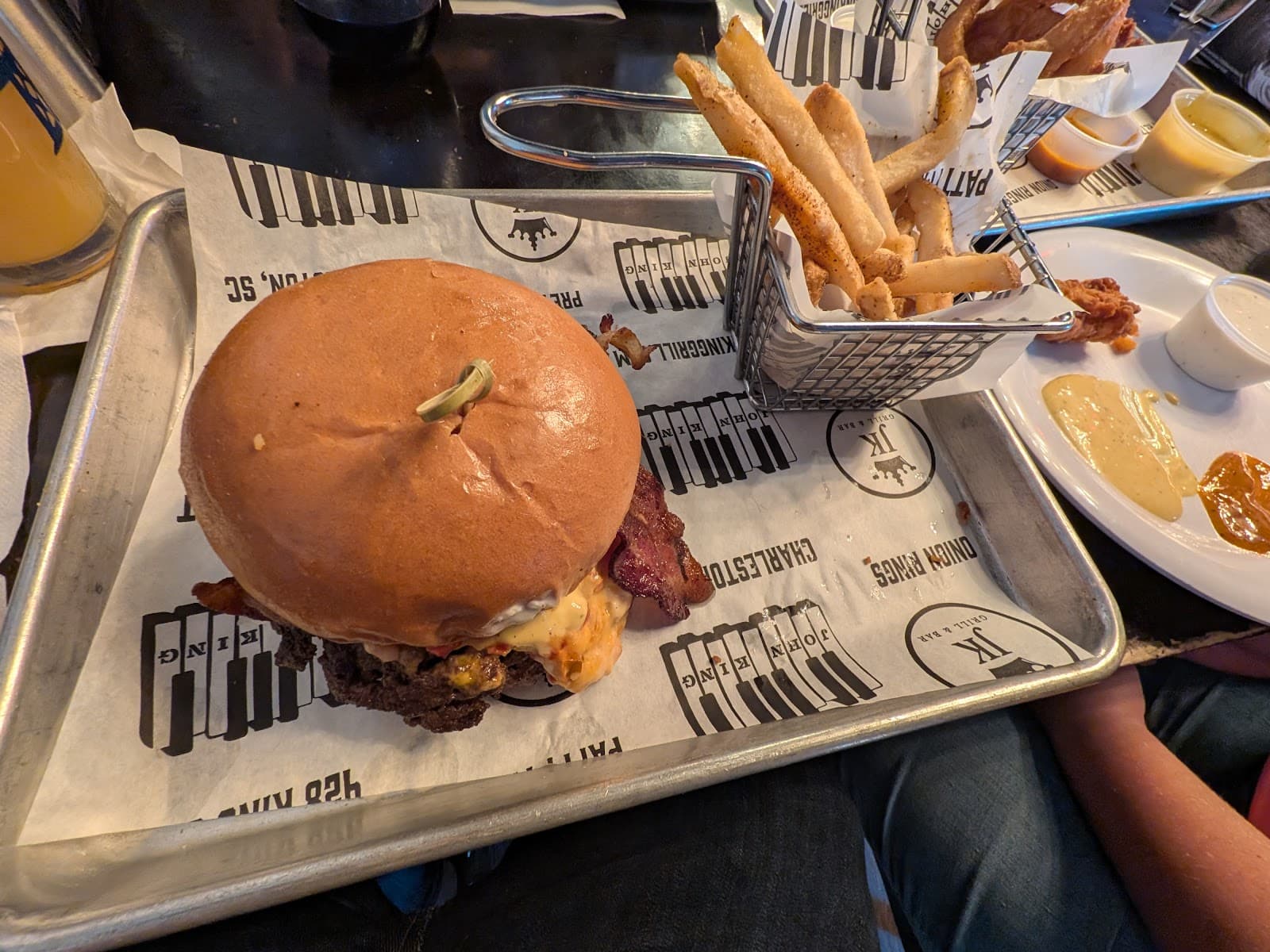 John King Grill & Dueling Piano Bar — photo 2