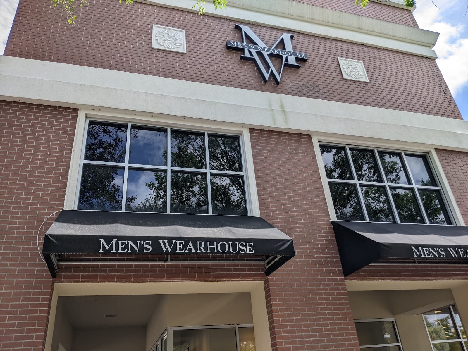 Men's Wearhouse — photo 1