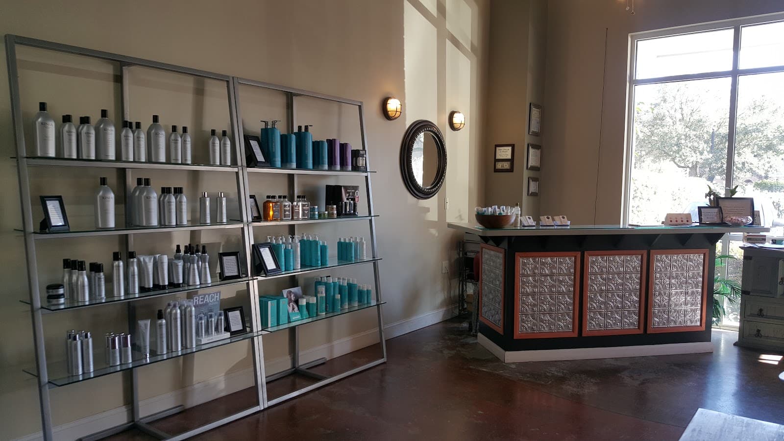 Salon Unhwa — photo 1