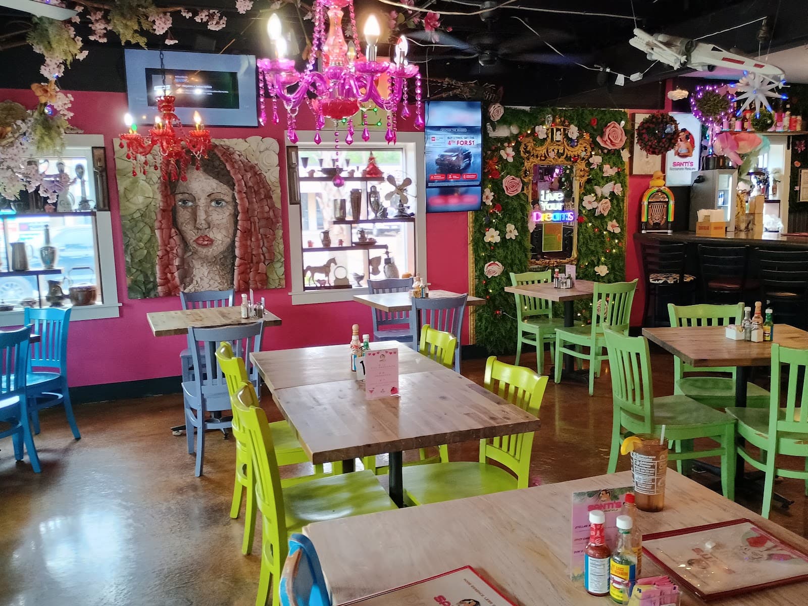 Santi’s West Ashley — photo 1