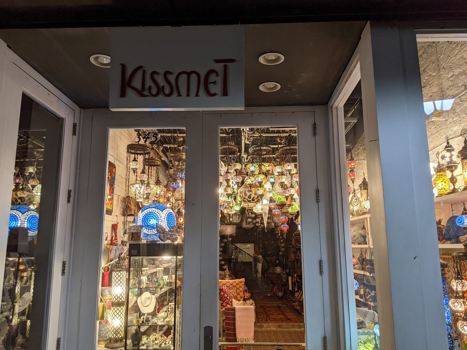 Kissmet — photo 1
