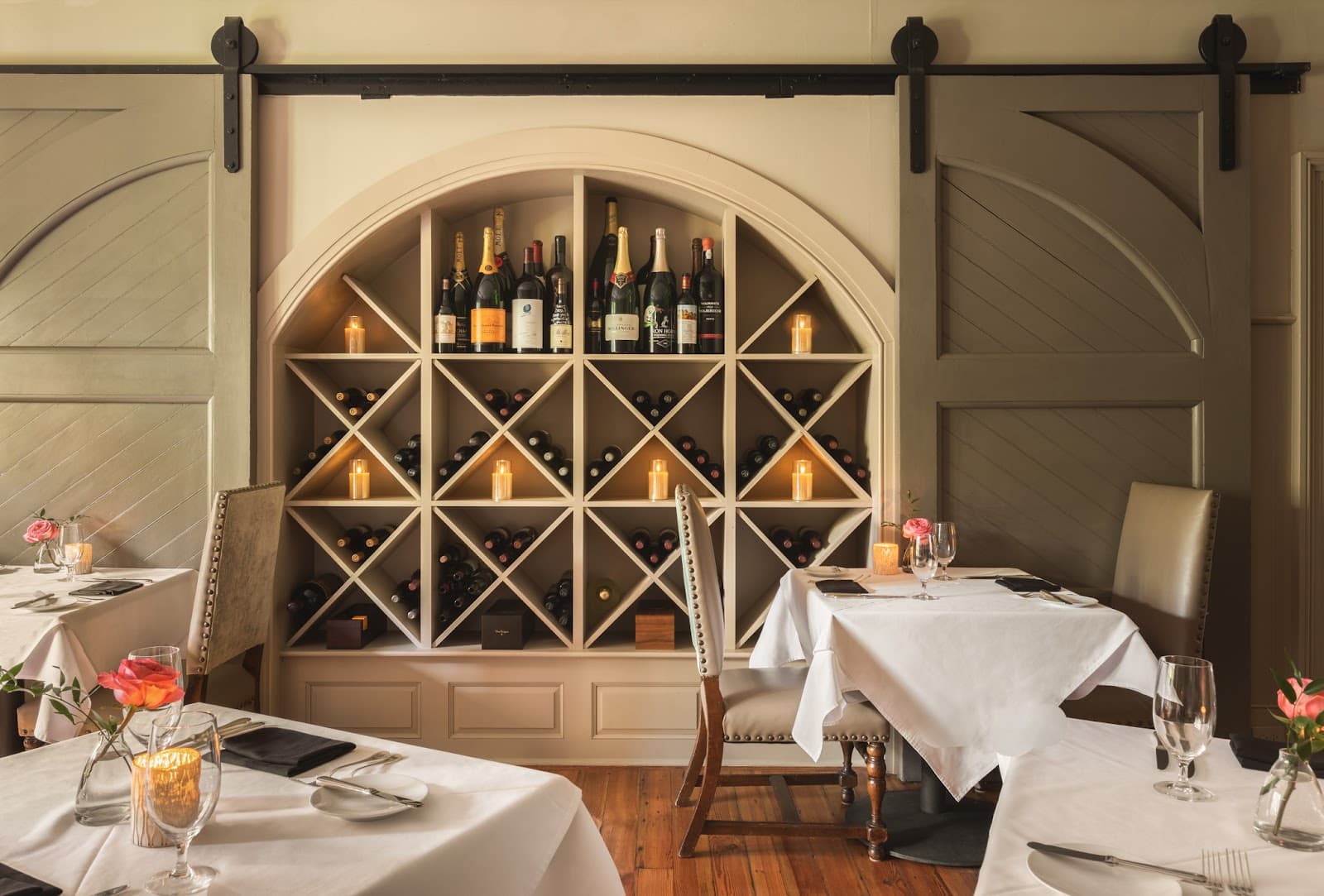 Circa 1886 Restaurant — photo 2