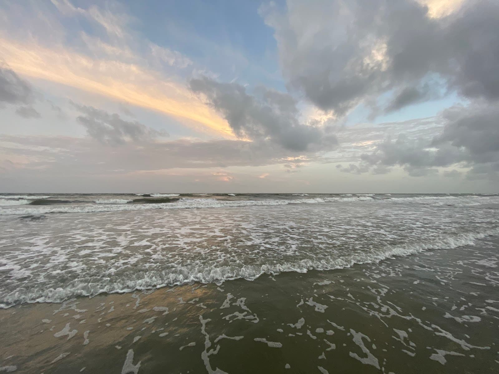 Front Beach IOP — photo 1