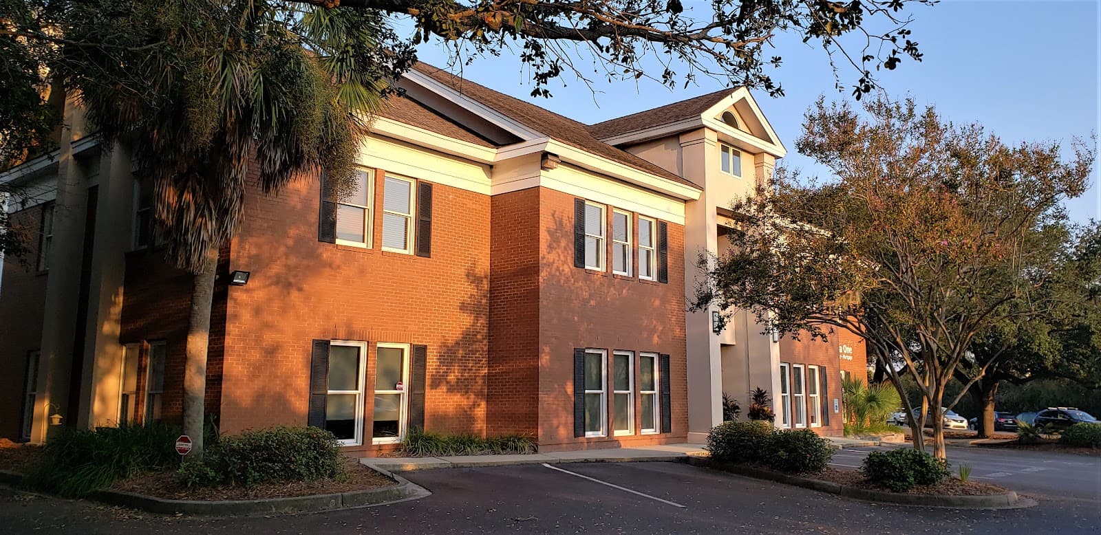 Carolina One Real Estate Coleman Blvd — photo 2