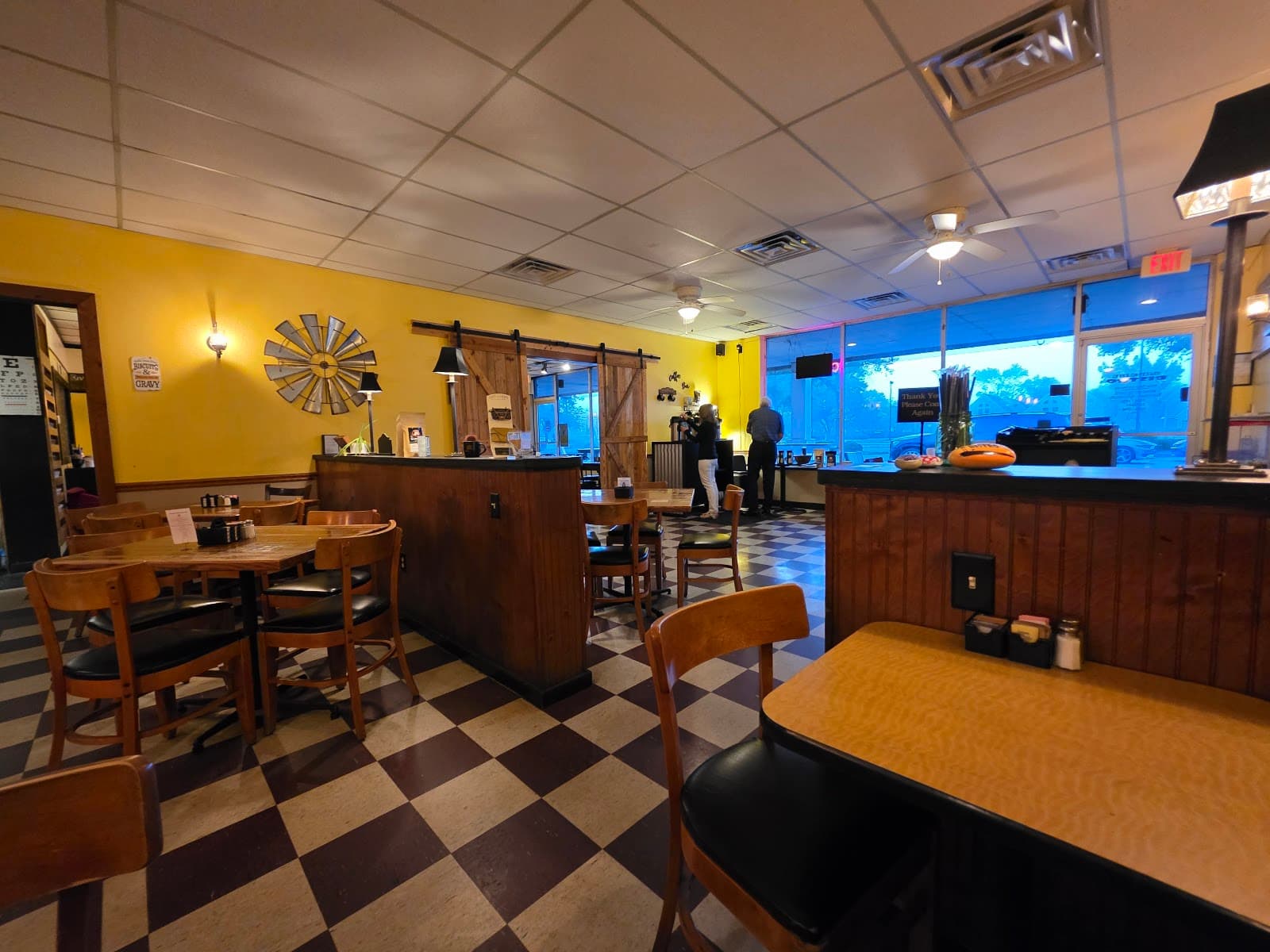 Sunrise Bistro Mount Pleasant — photo 1