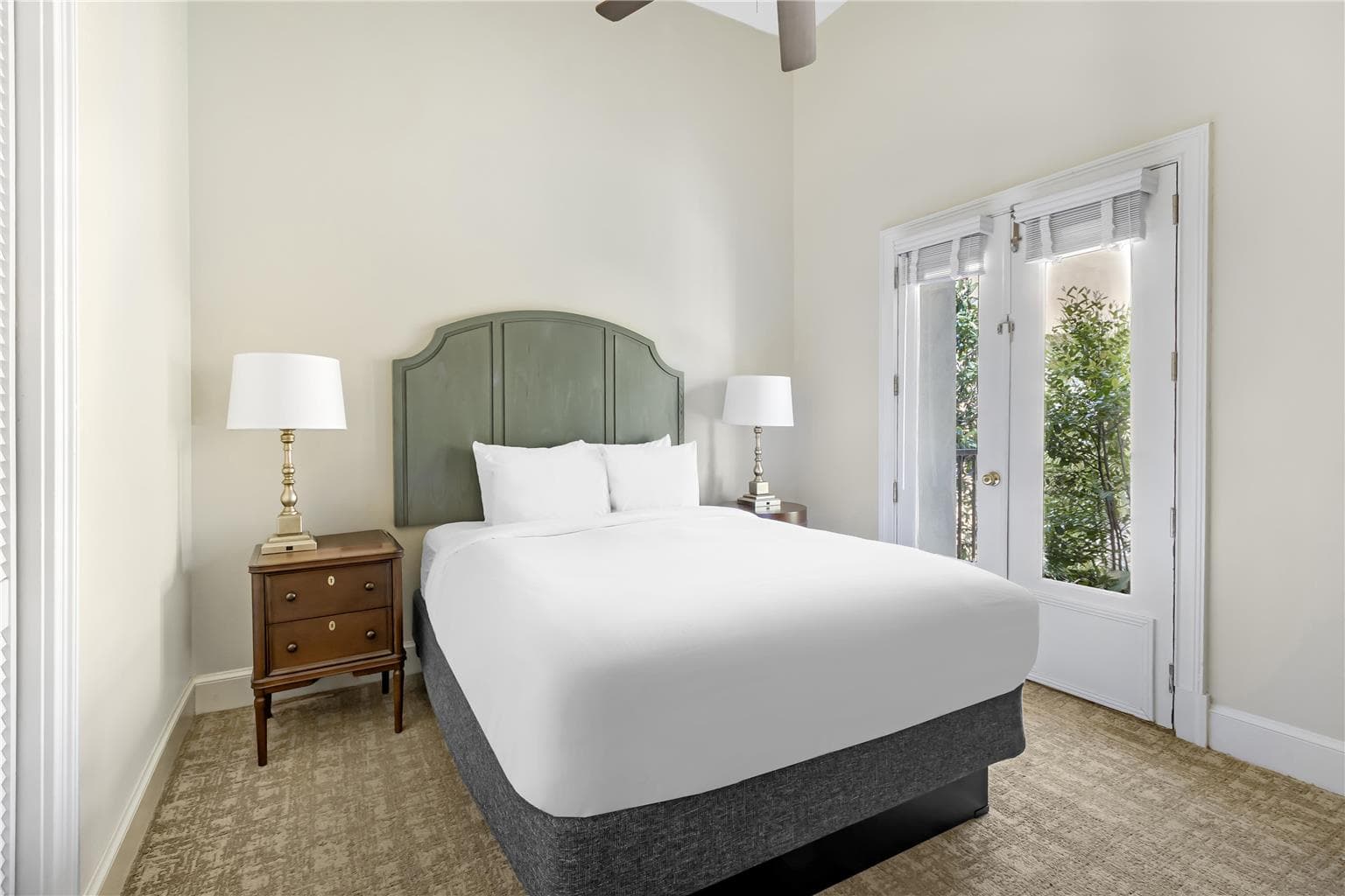 Hilton Vacation Club Lodge Alley Inn Charleston — photo 2