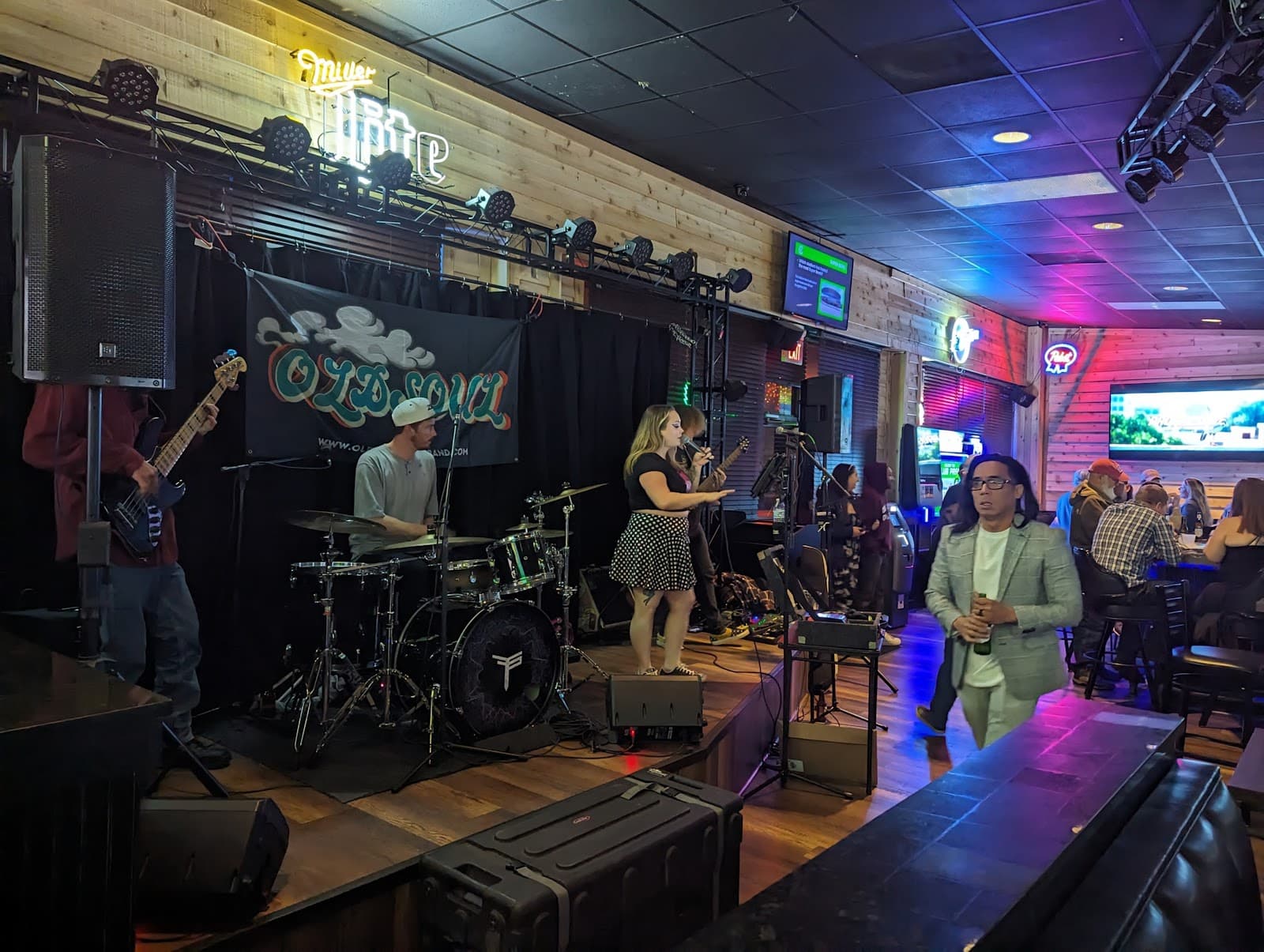 Cedar Creek Tavern Charleston — photo 1