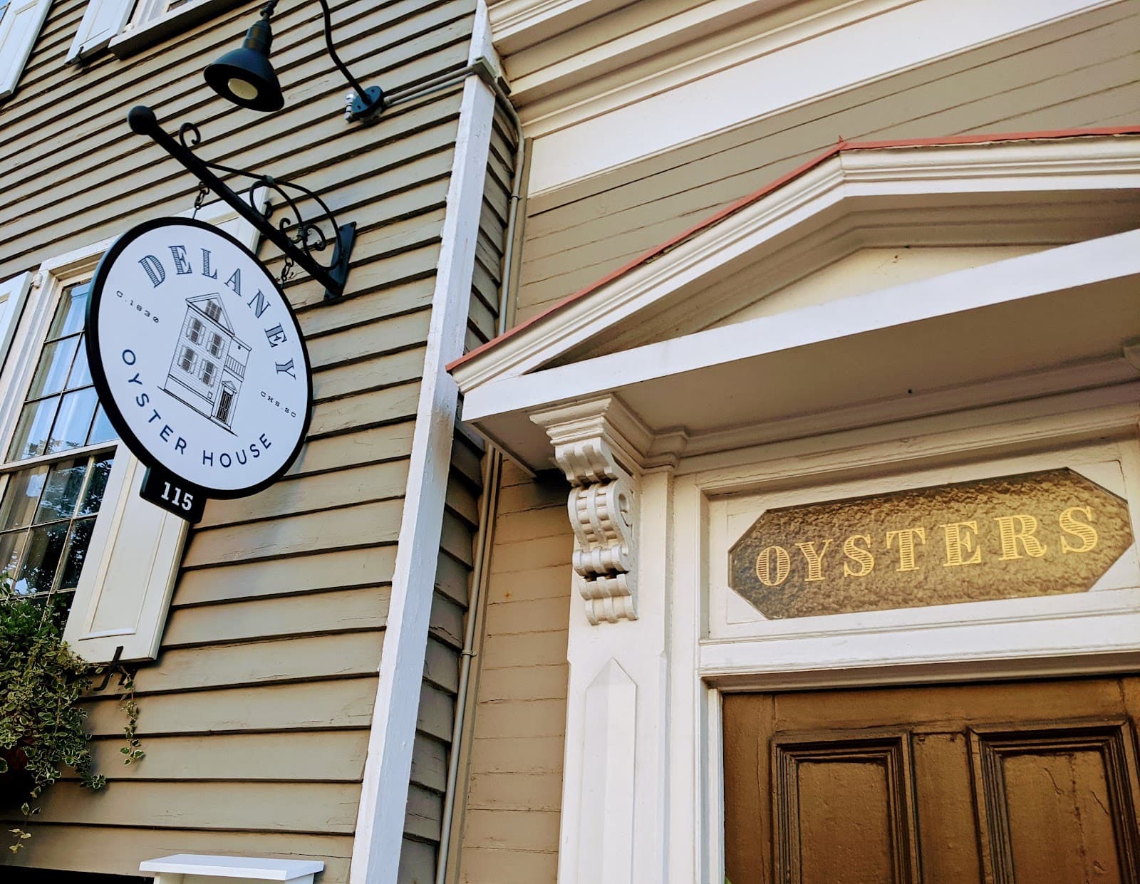 Delaney Oyster House — photo 2