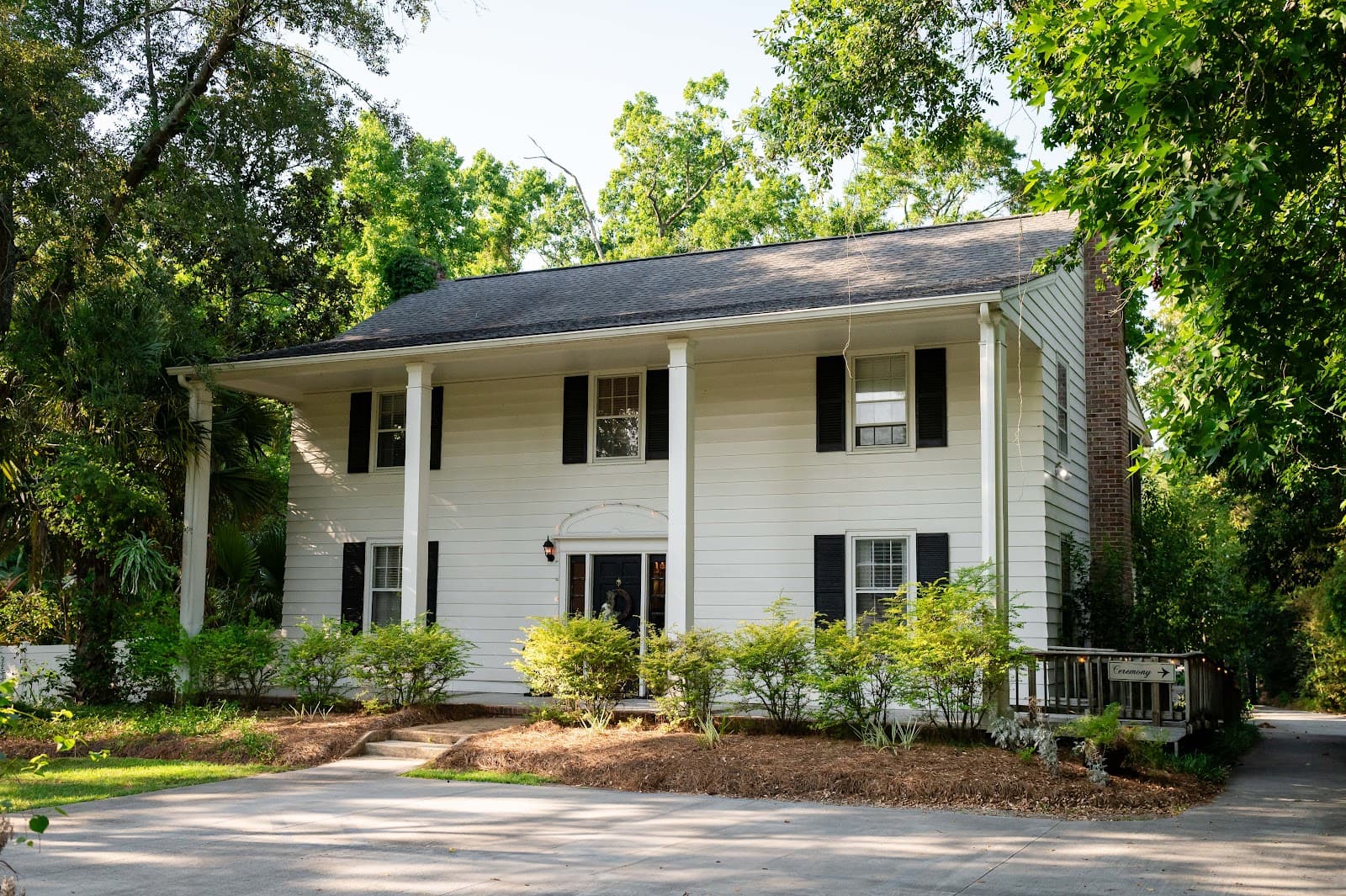108 W Main Wedding + Event Venue