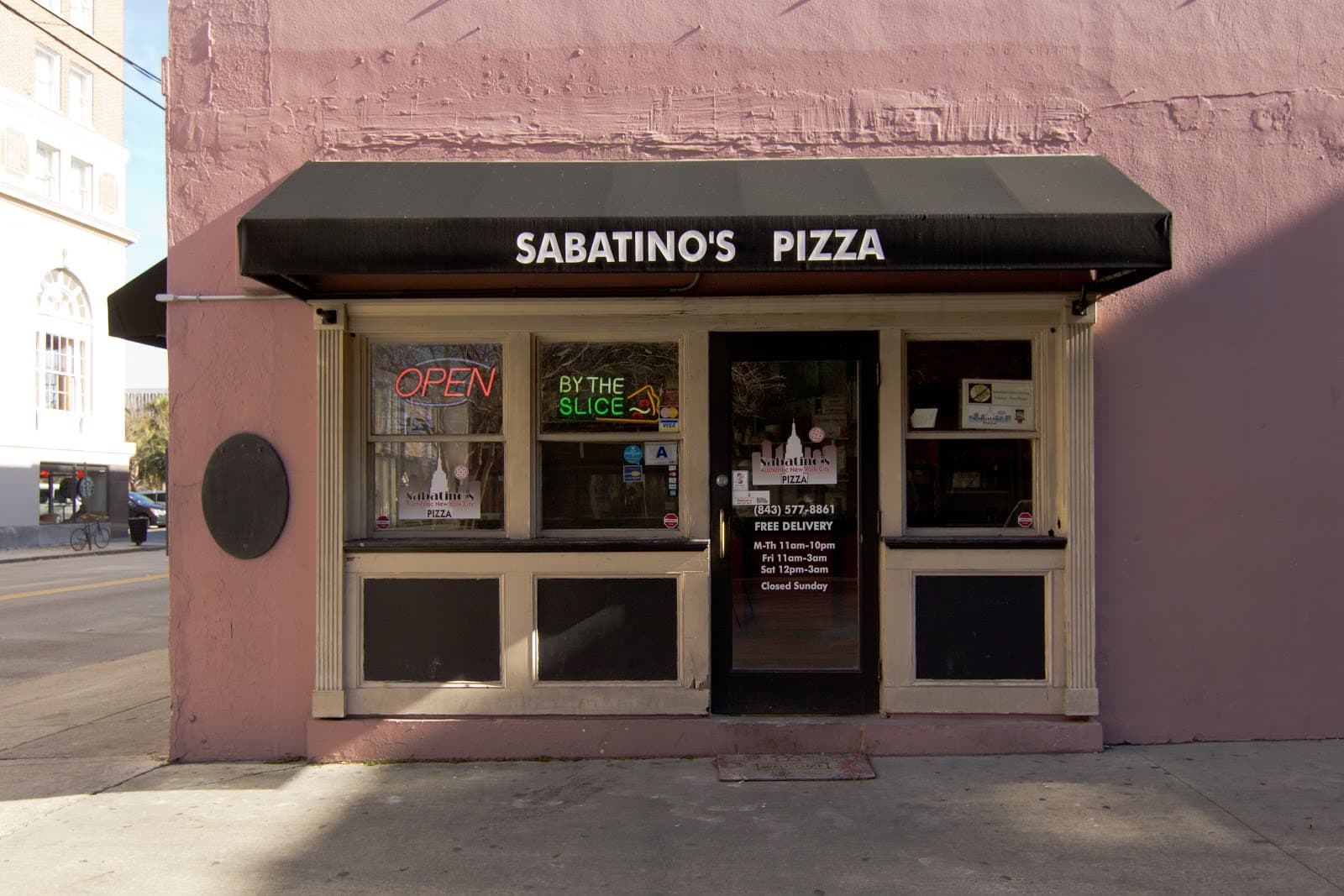 Sabatinos Authentic New York City Pizza — photo 2