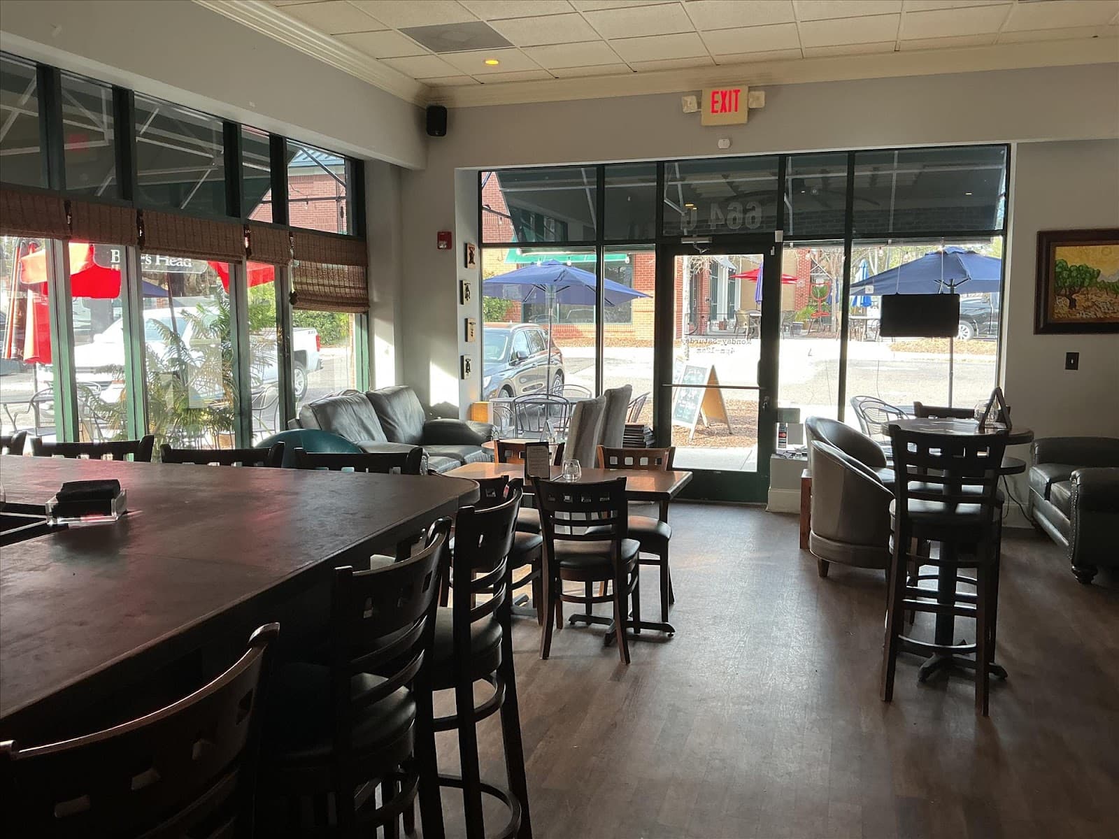 The Wine Bar — photo 2