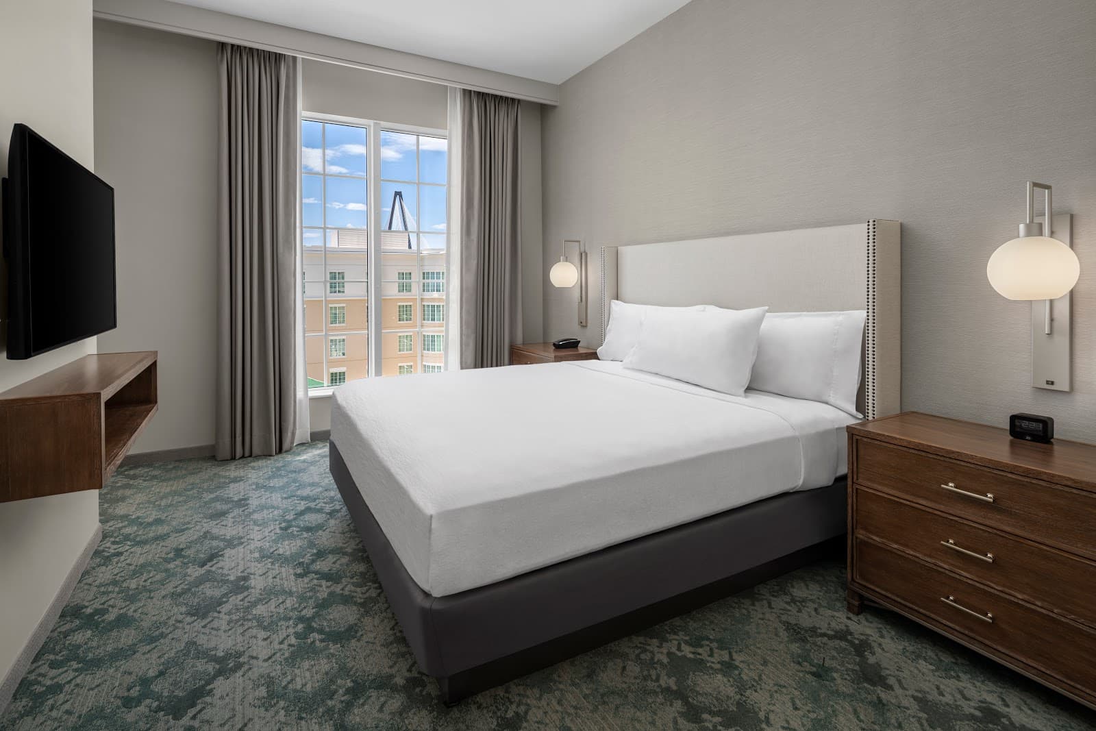 Embassy Suites by Hilton Charleston Harbor Mt. Pleasant — photo 2
