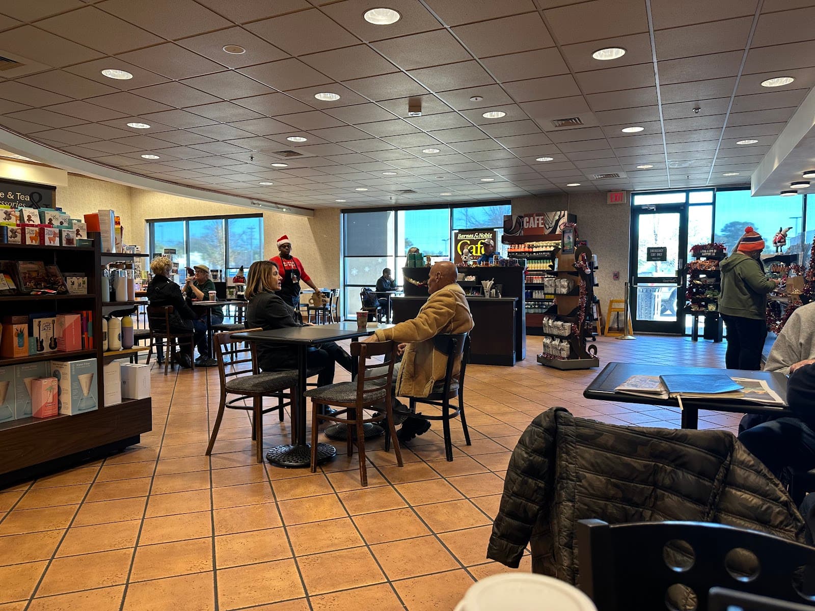 Barnes & Noble — photo 2