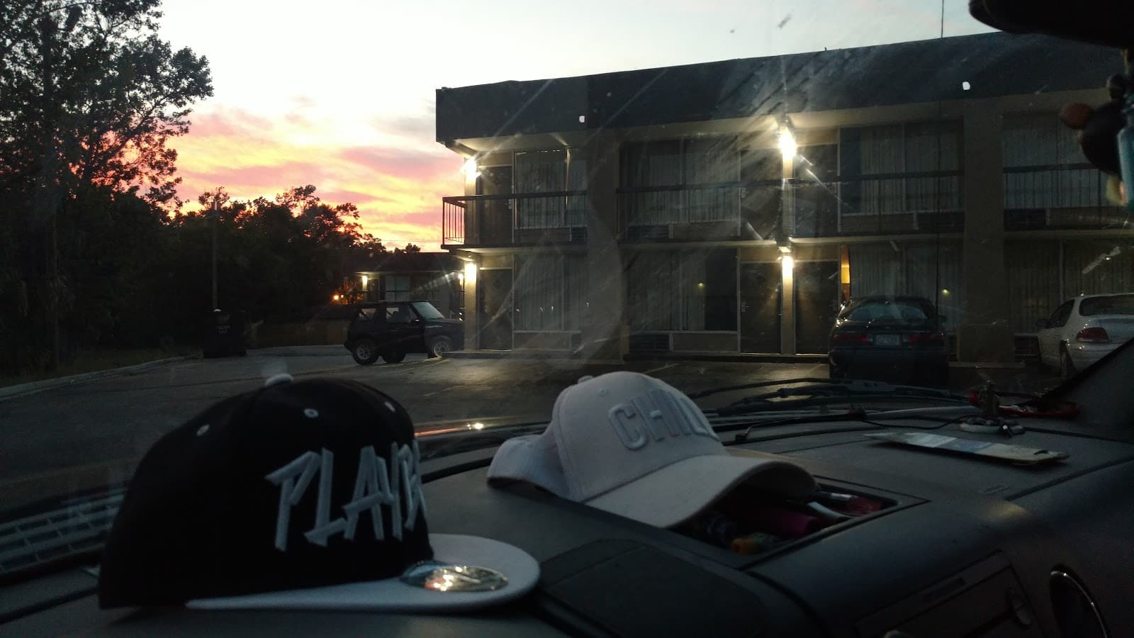 Budget Inn — photo 2