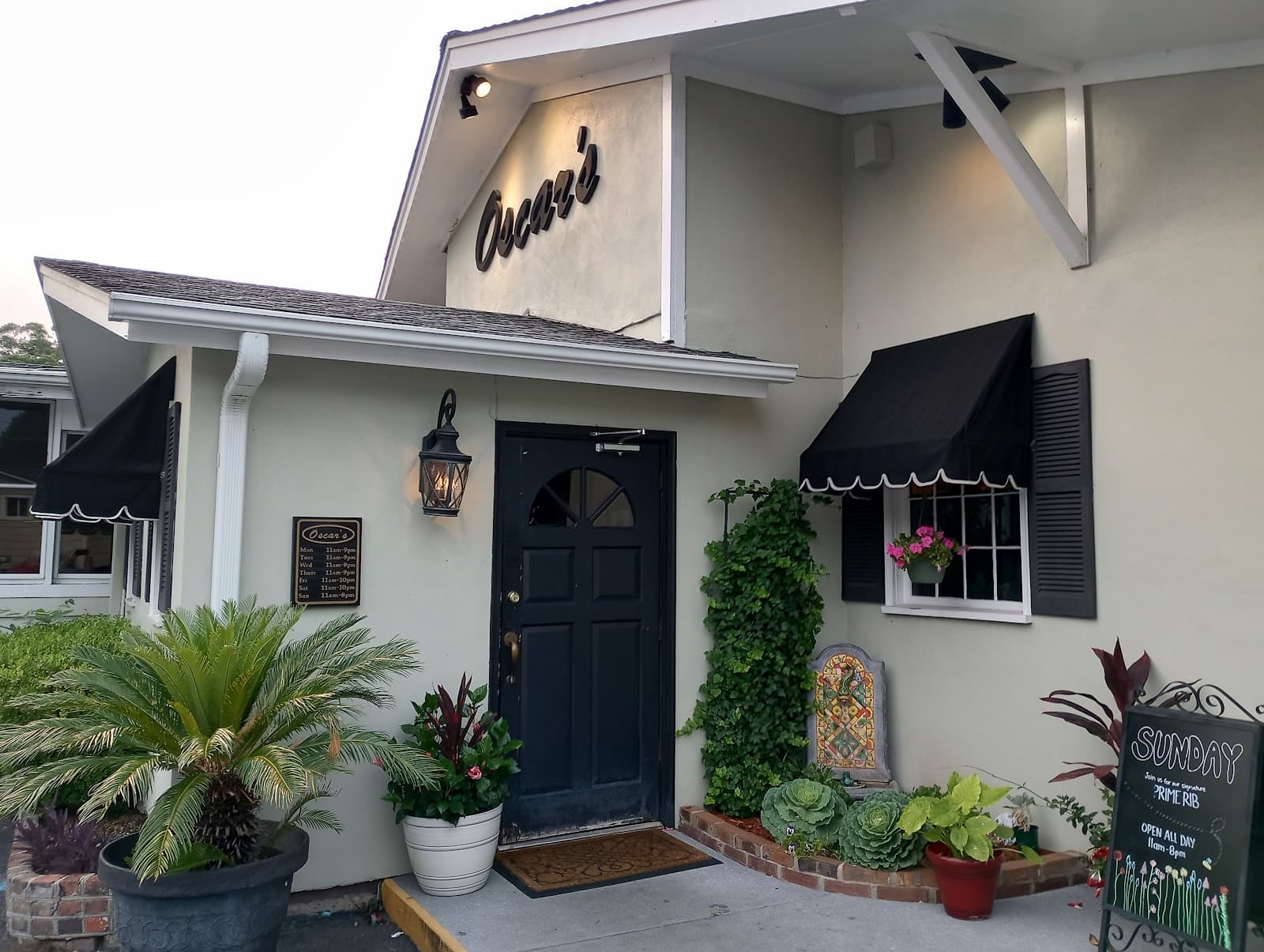 Oscar's of Summerville — photo 1