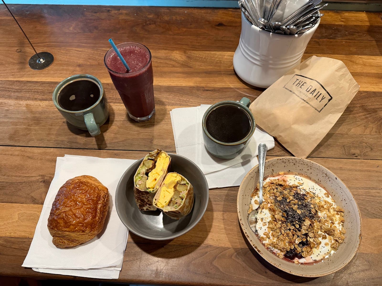The Daily Cafe - King St — photo 1